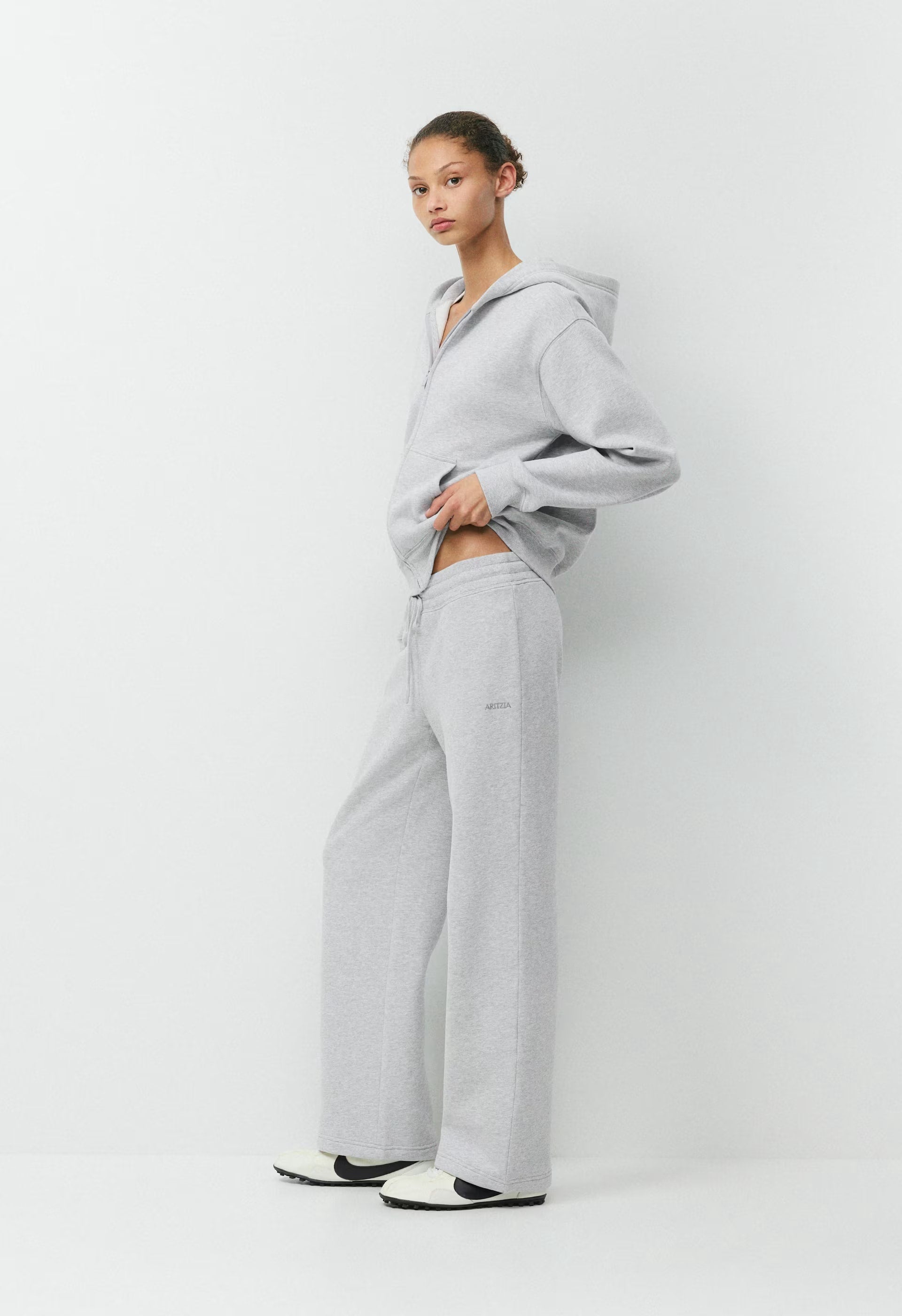 Cozy Sweatfleece Perfect Banded Sweatpant - HEATHER CHROME