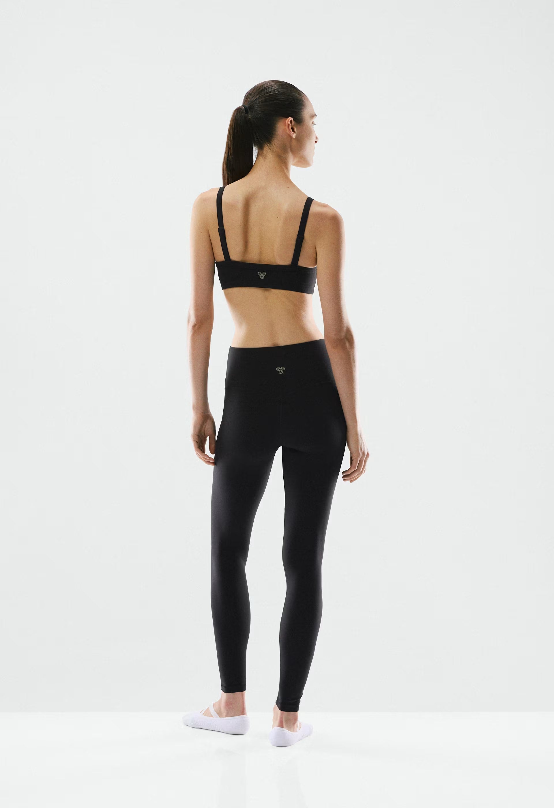 BUTTER Cheeky Hi-Rise 26 Legging - BLACK