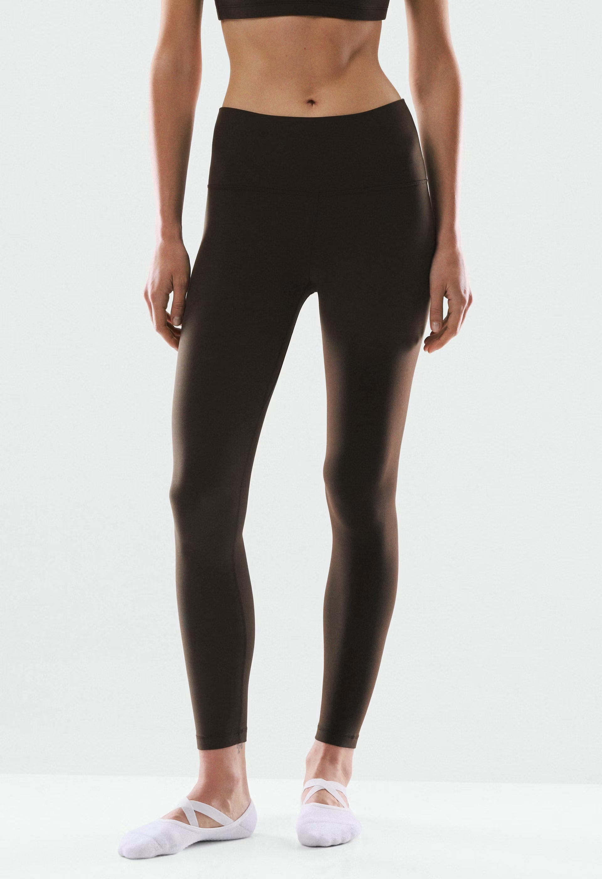 BUTTER Cheeky Hi-Rise 26 Legging - CACAO NIB BROWN