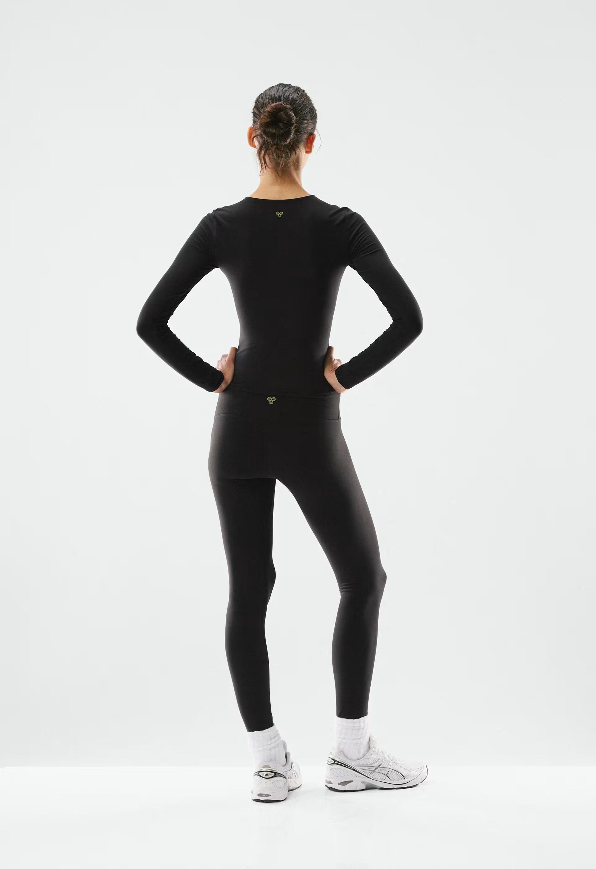 BUTTER Cheeky Hi-Rise 28 Legging - BLACK