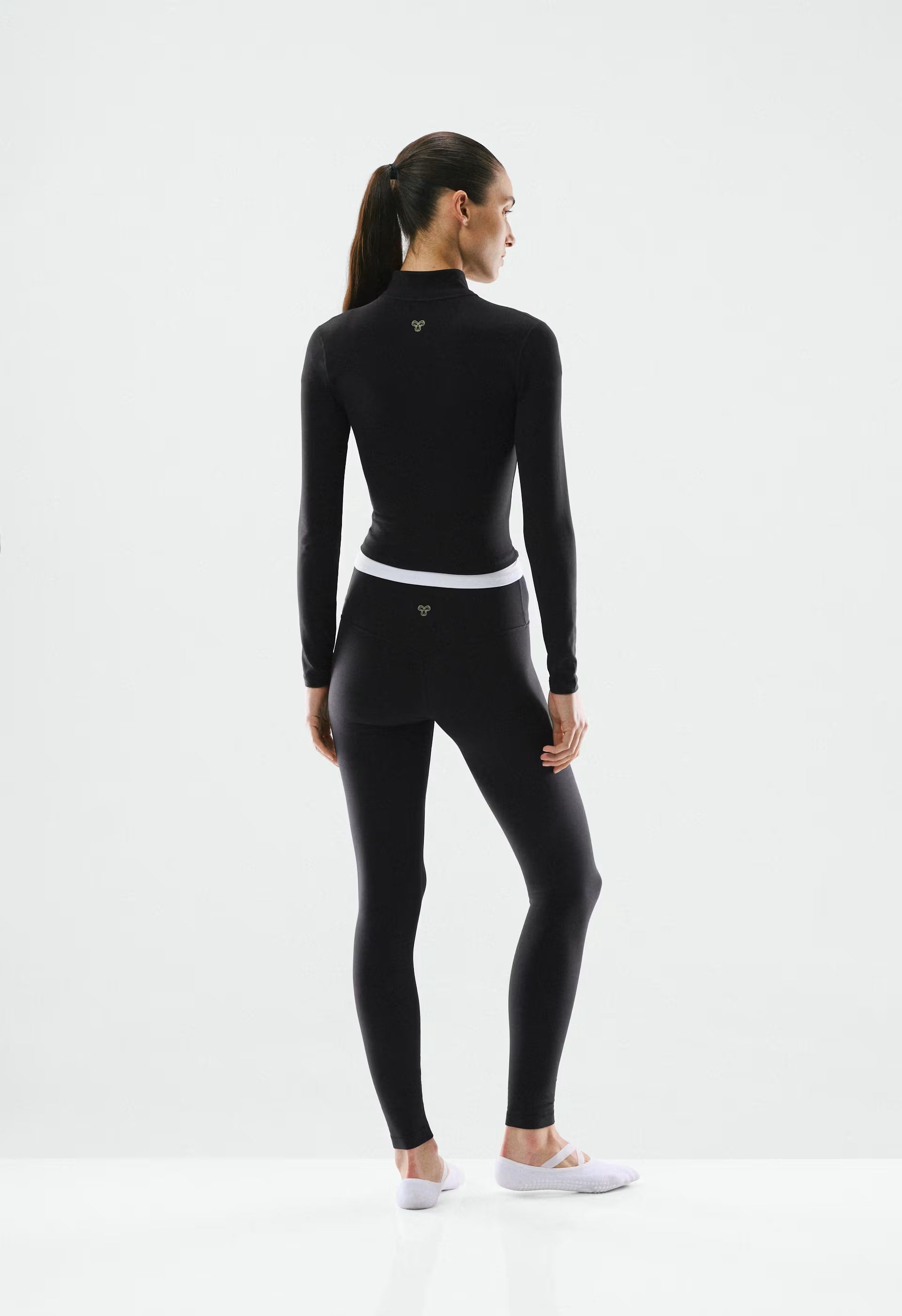 BUTTER Cheeky Infinite Hi-Rise 28 Legging - BLACK