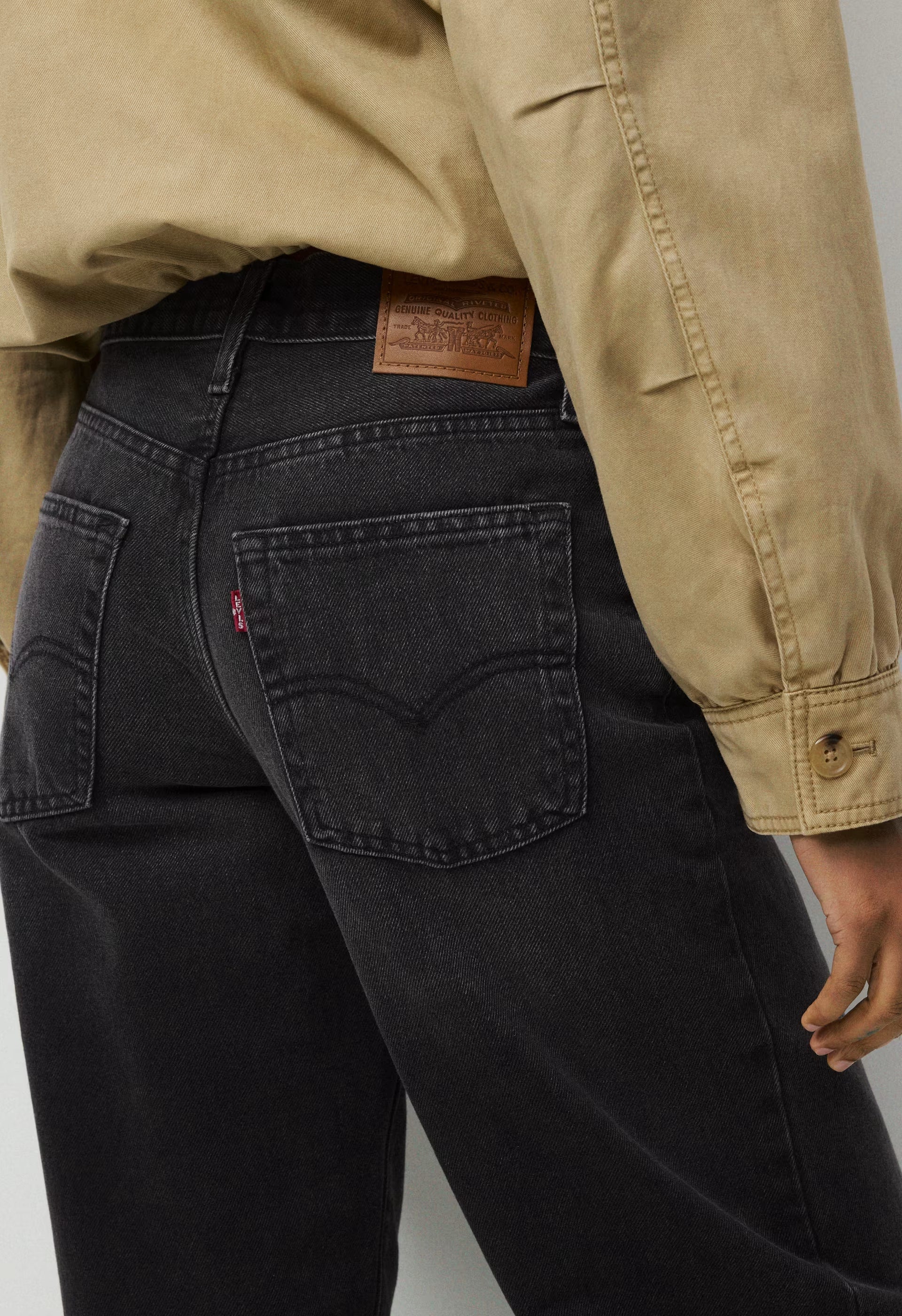 Levi's Baggy Dad Jean - SHRINK UP