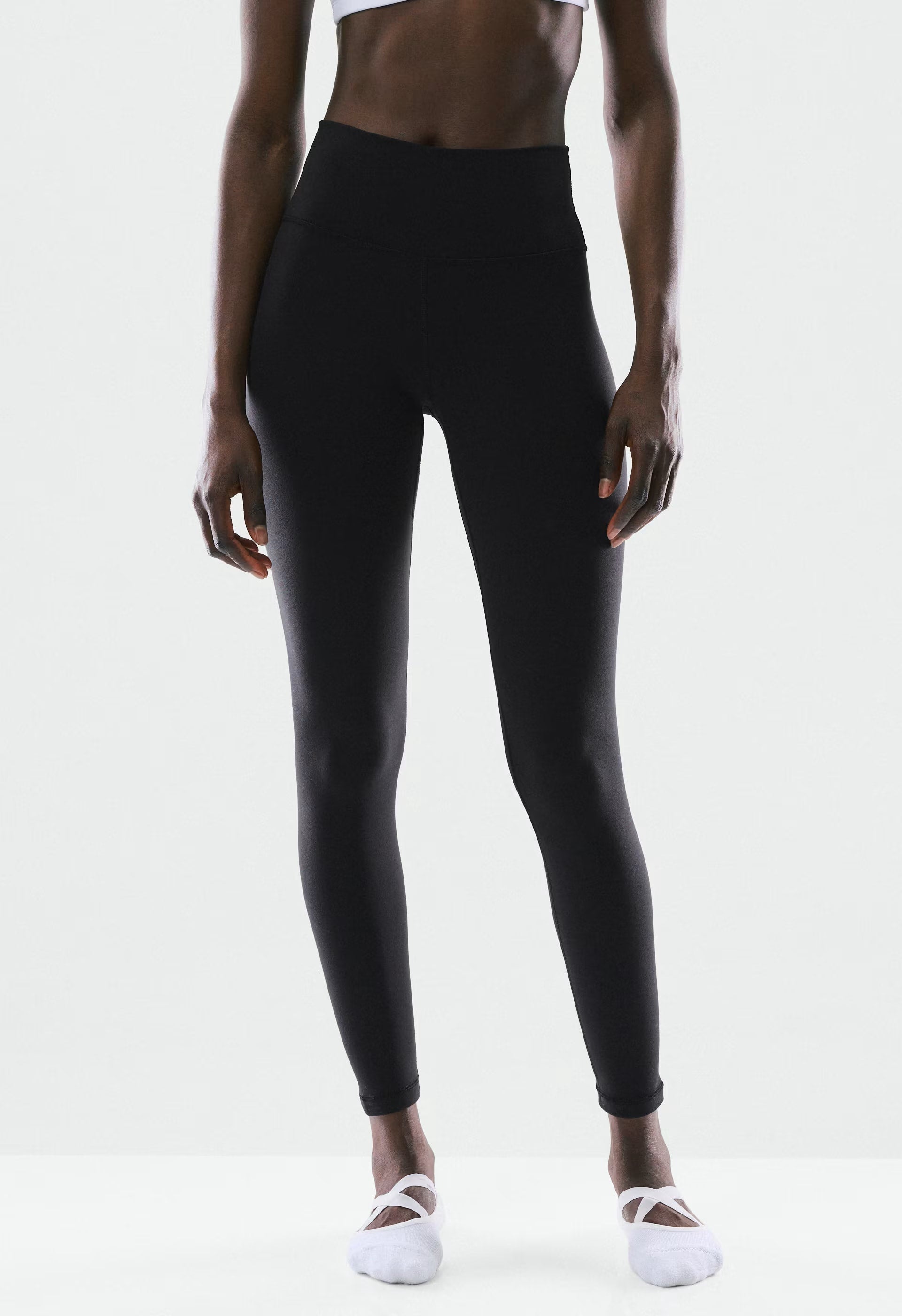 LIFE Atmosphere Hi-Rise 26 Legging - BLACK