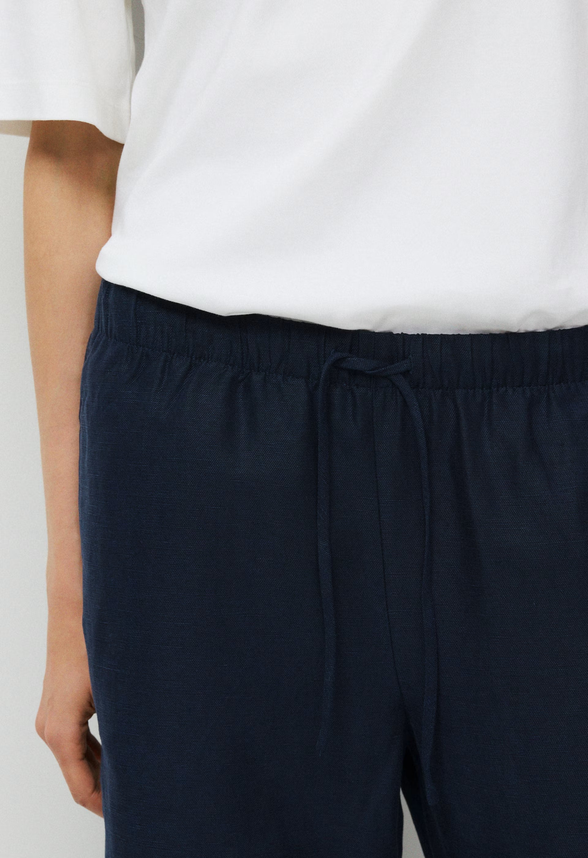 The Lodge Pant™ Cropped - CruiseLinen™ - ADMIRAL