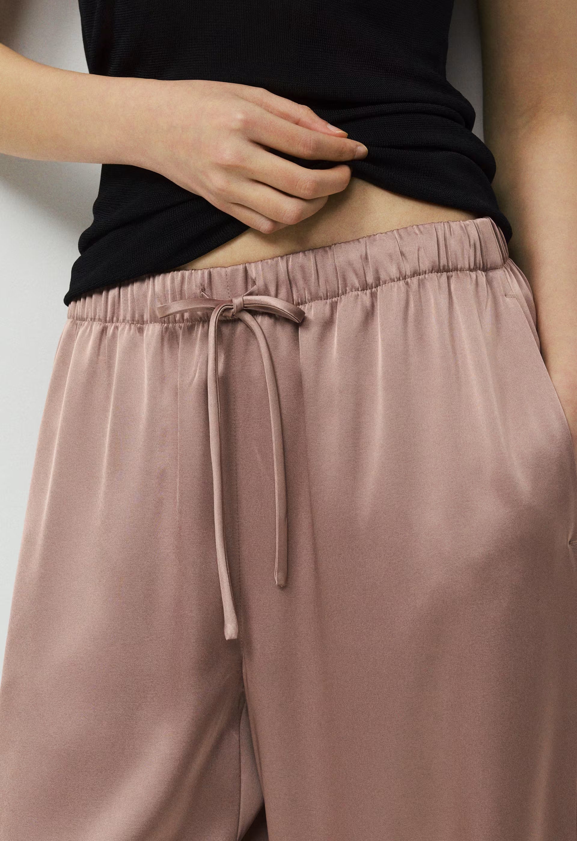 The Lodge Pant™ Satin - DUSTY MAUVE