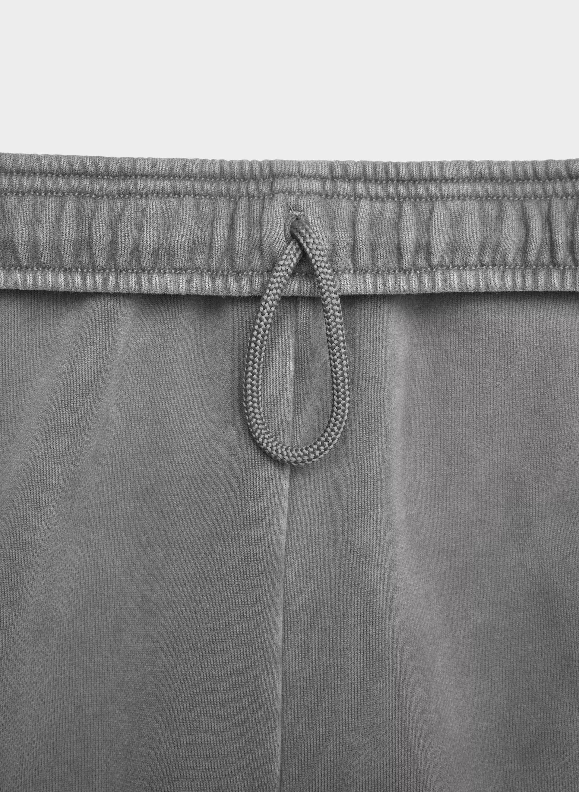 Cozy Sweatfleece Mega Jogger - LIVED-IN DARK GREY