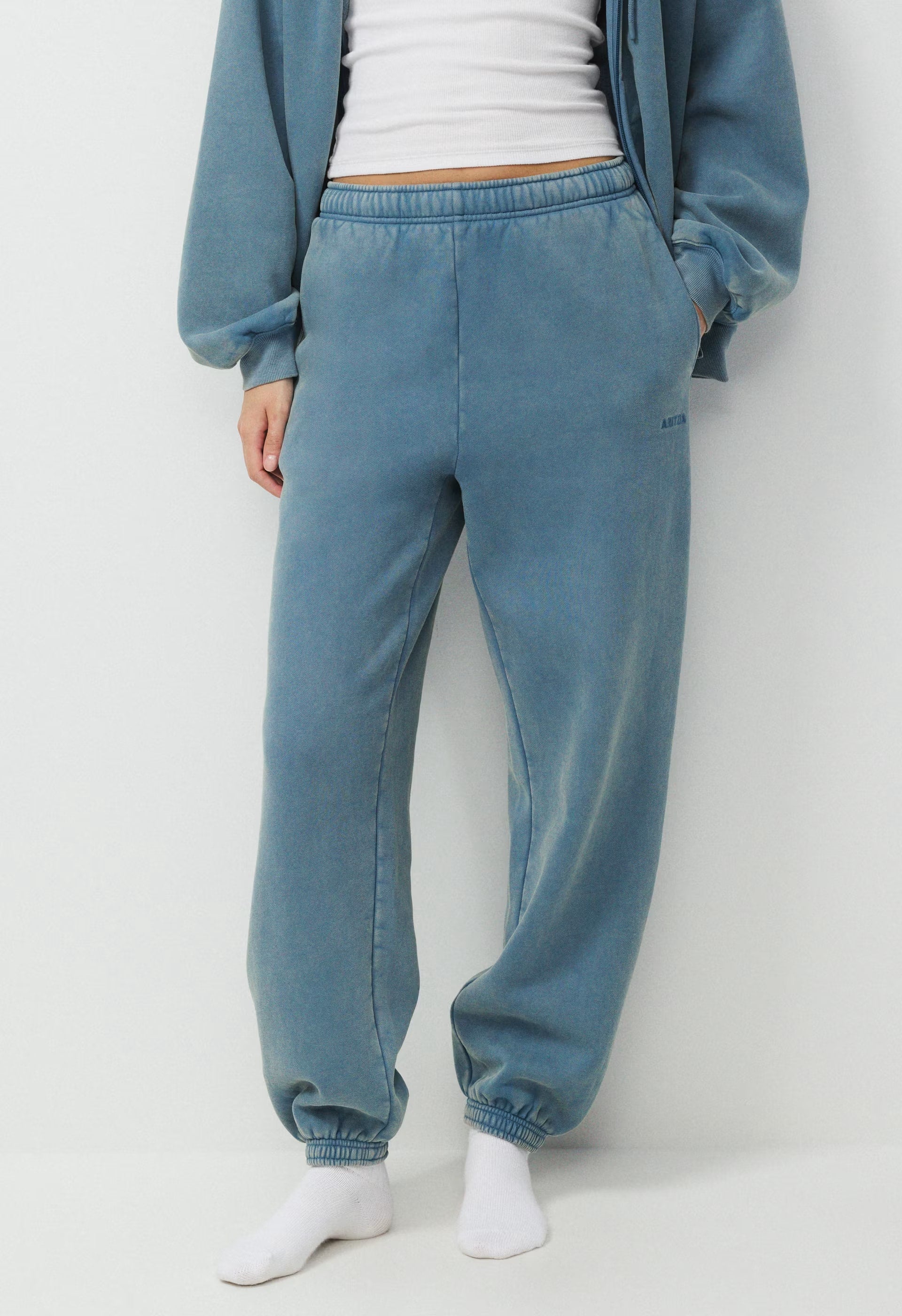 Cozy Sweatfleece Mega Jogger - LIVED-IN BLUE MIRAGE