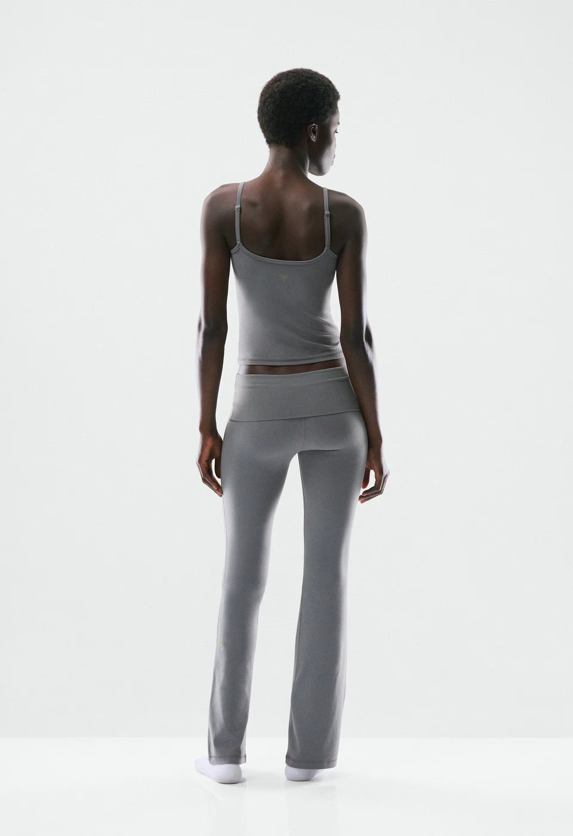 BUTTER Foldover Flare 32 Legging - DARK GREY