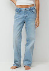 Denim Forum Salma Super Lo-Rise Straight Jean - VINTAGE LIGHT BLUE