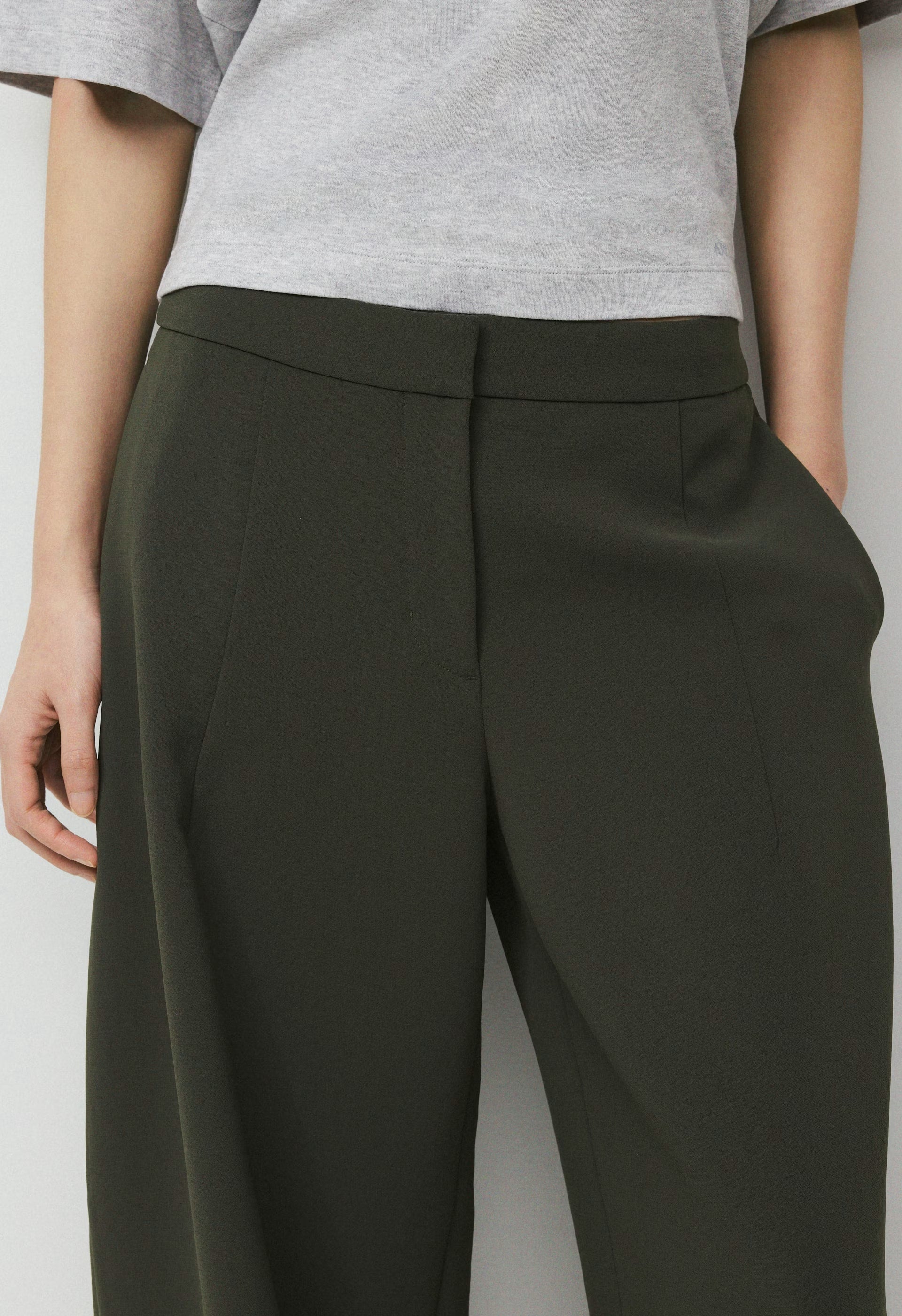Helix Barrel Pant - Crepette™ - RICH MOCHA BROWN