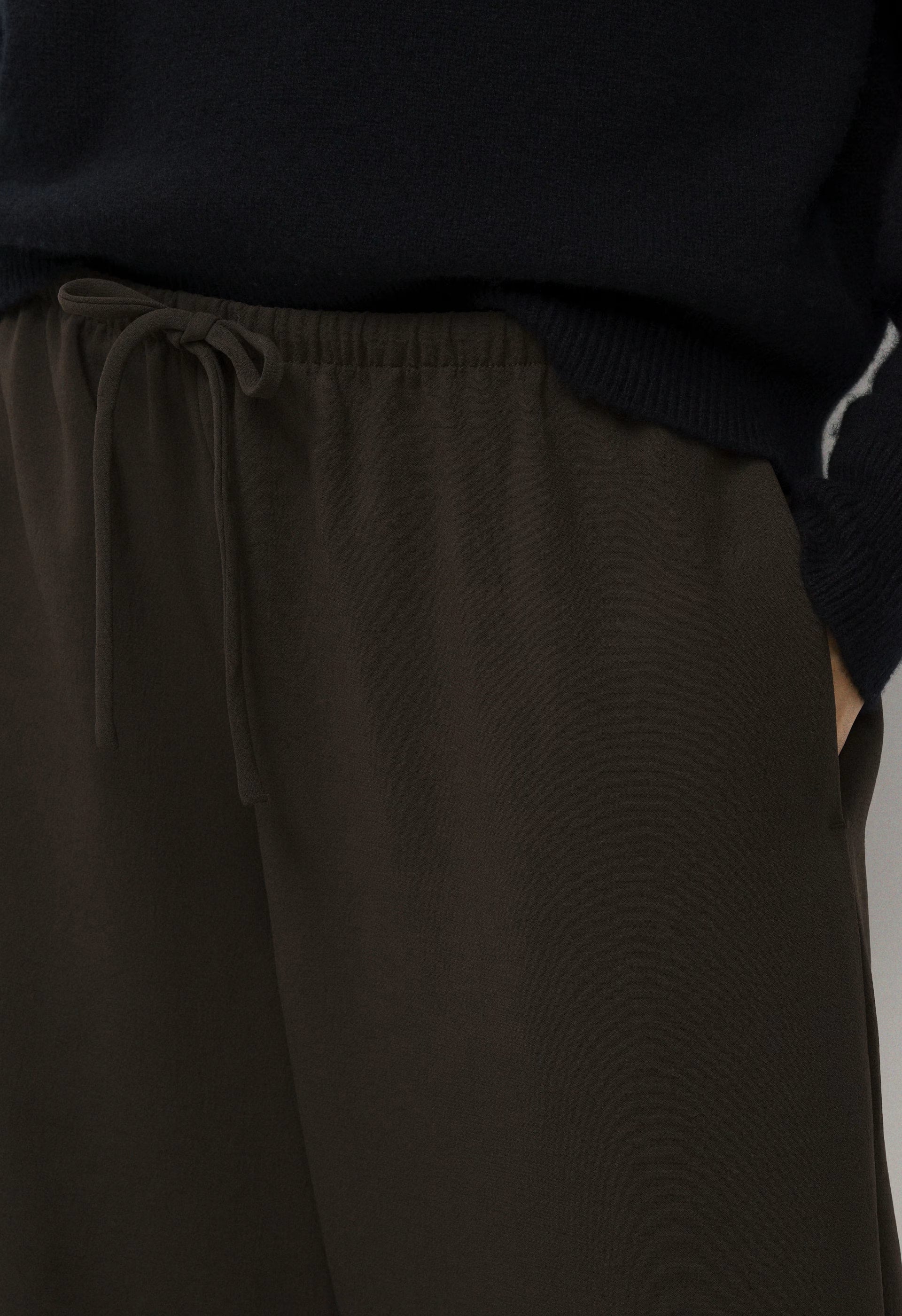 Radius Balloon Pant - Crepette™ - CACAO NIB BROWN