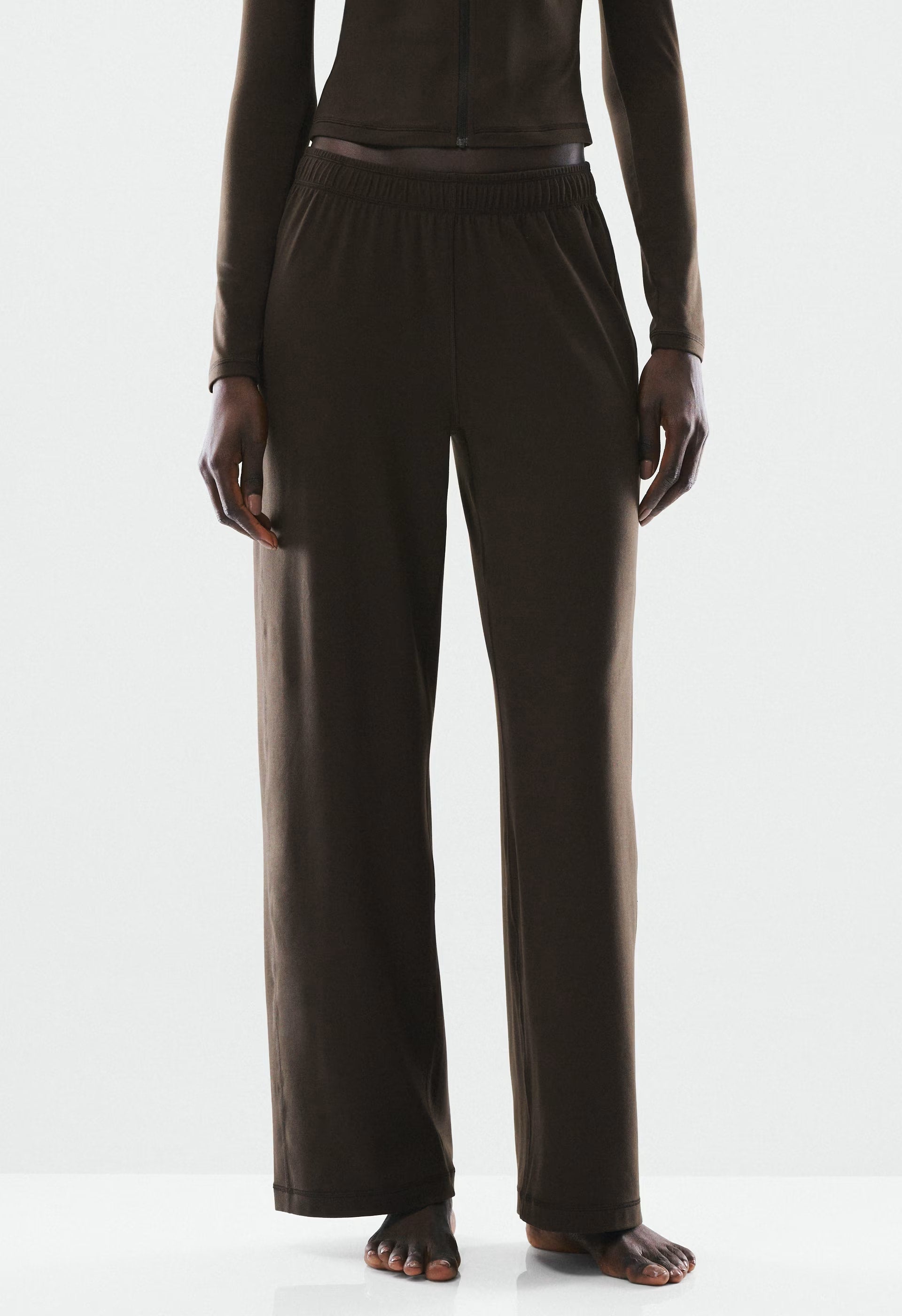 BUTTER Recovery Pant - CACAO NIB BROWN