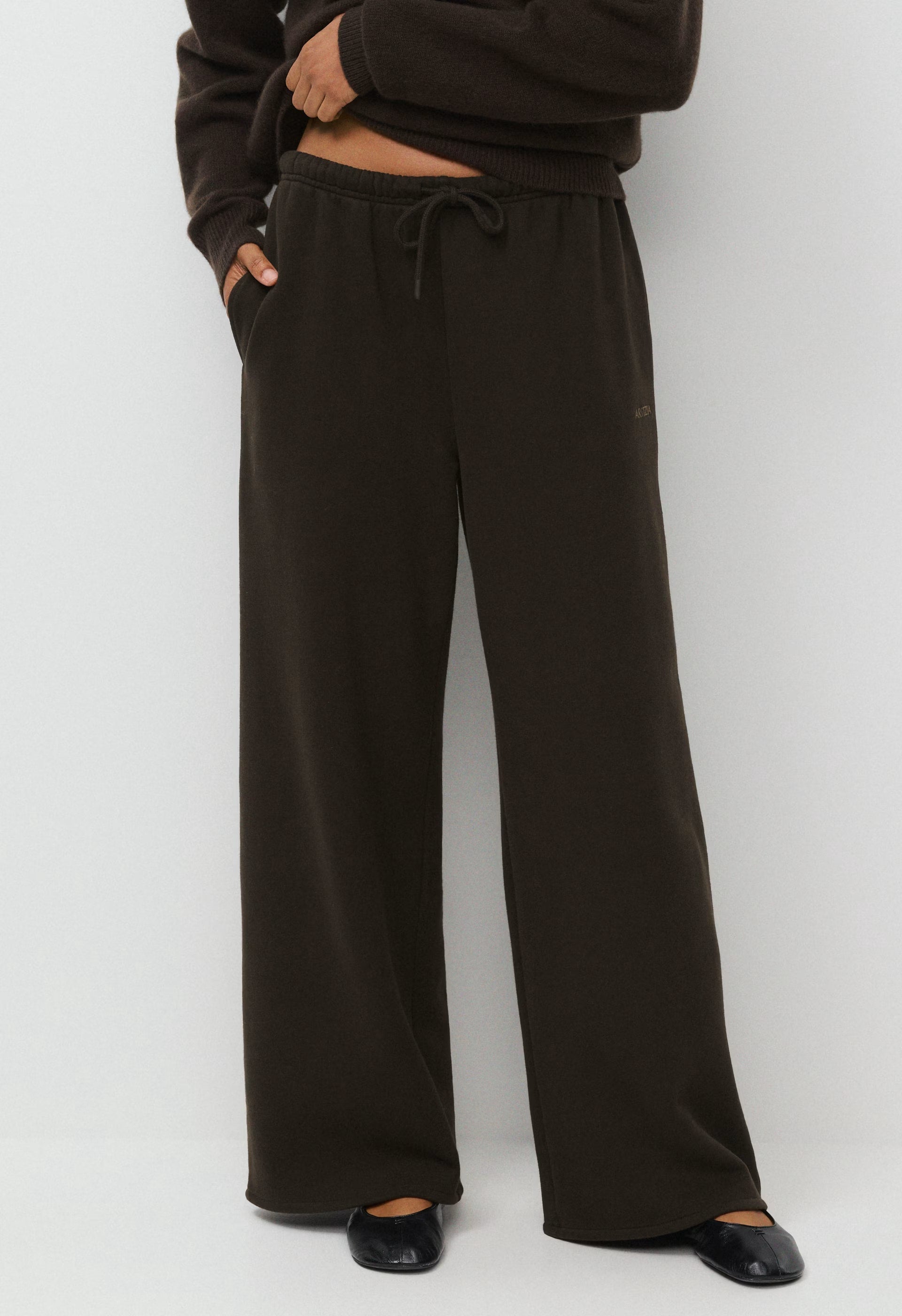 Cozy Sweatfleece Mega Flutter™ Sweatpant - CACAO NIB BROWN