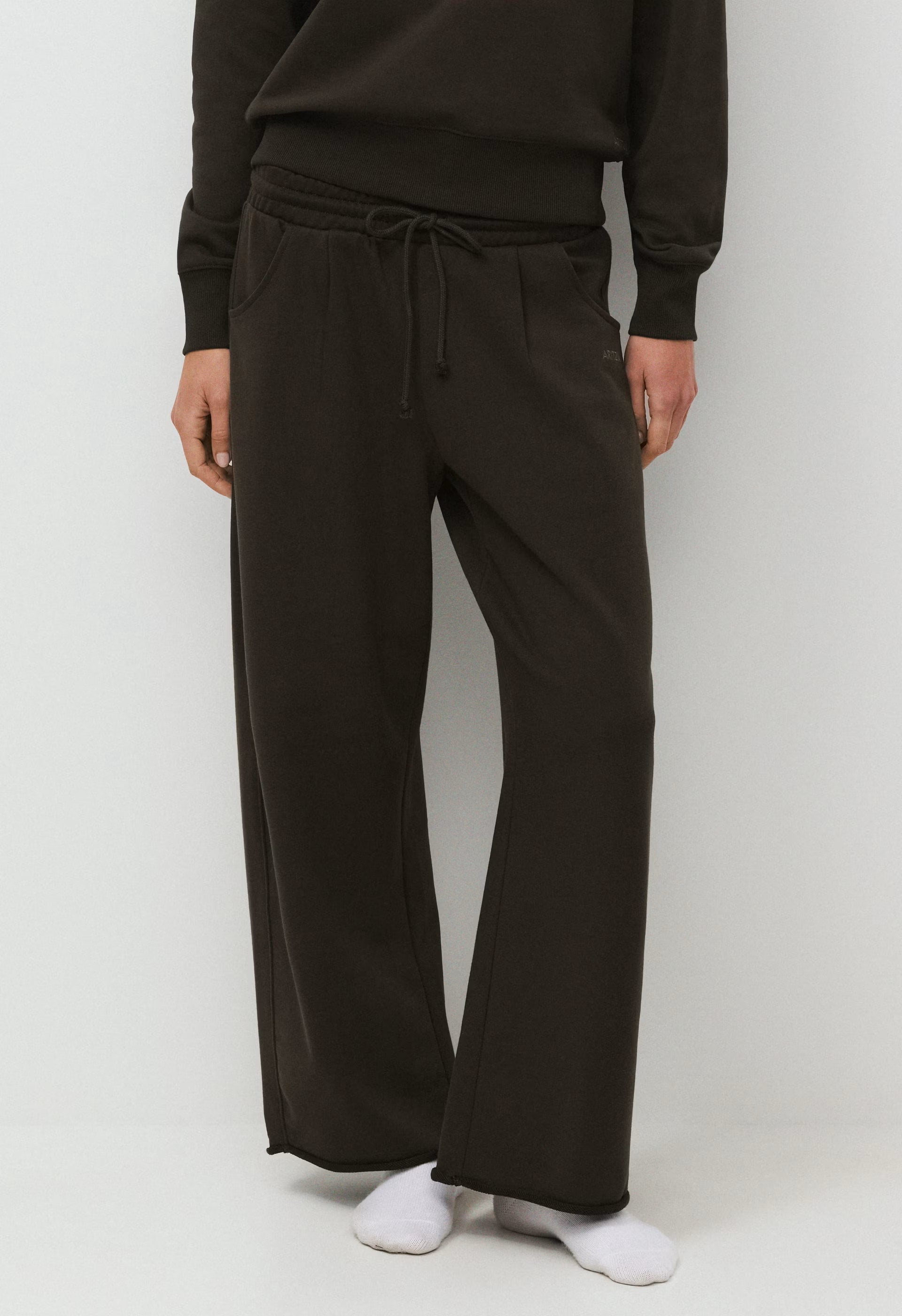 Terry Sweatfleece Mega Barrel Sweatpant - CACAO NIB BROWN