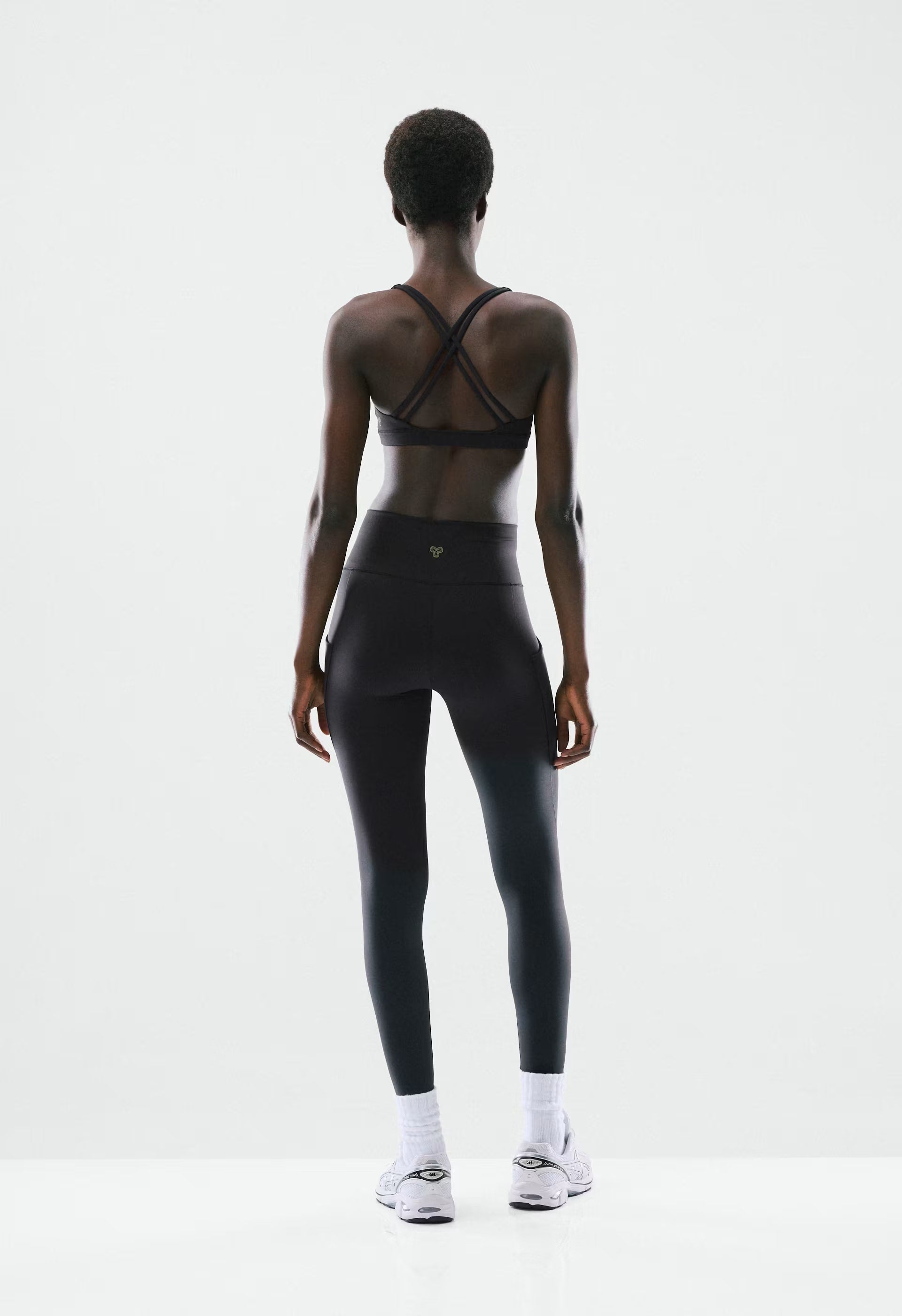 PowerBUTTER™ Ion Infinite Hi-Rise 26 Legging - BLACK
