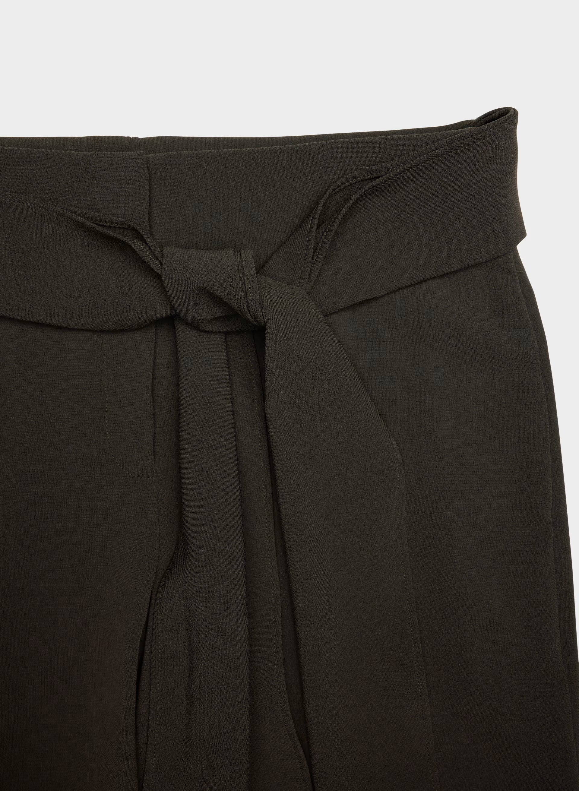 Daybreak Pant - Sway Crepe - DARK COFFEE