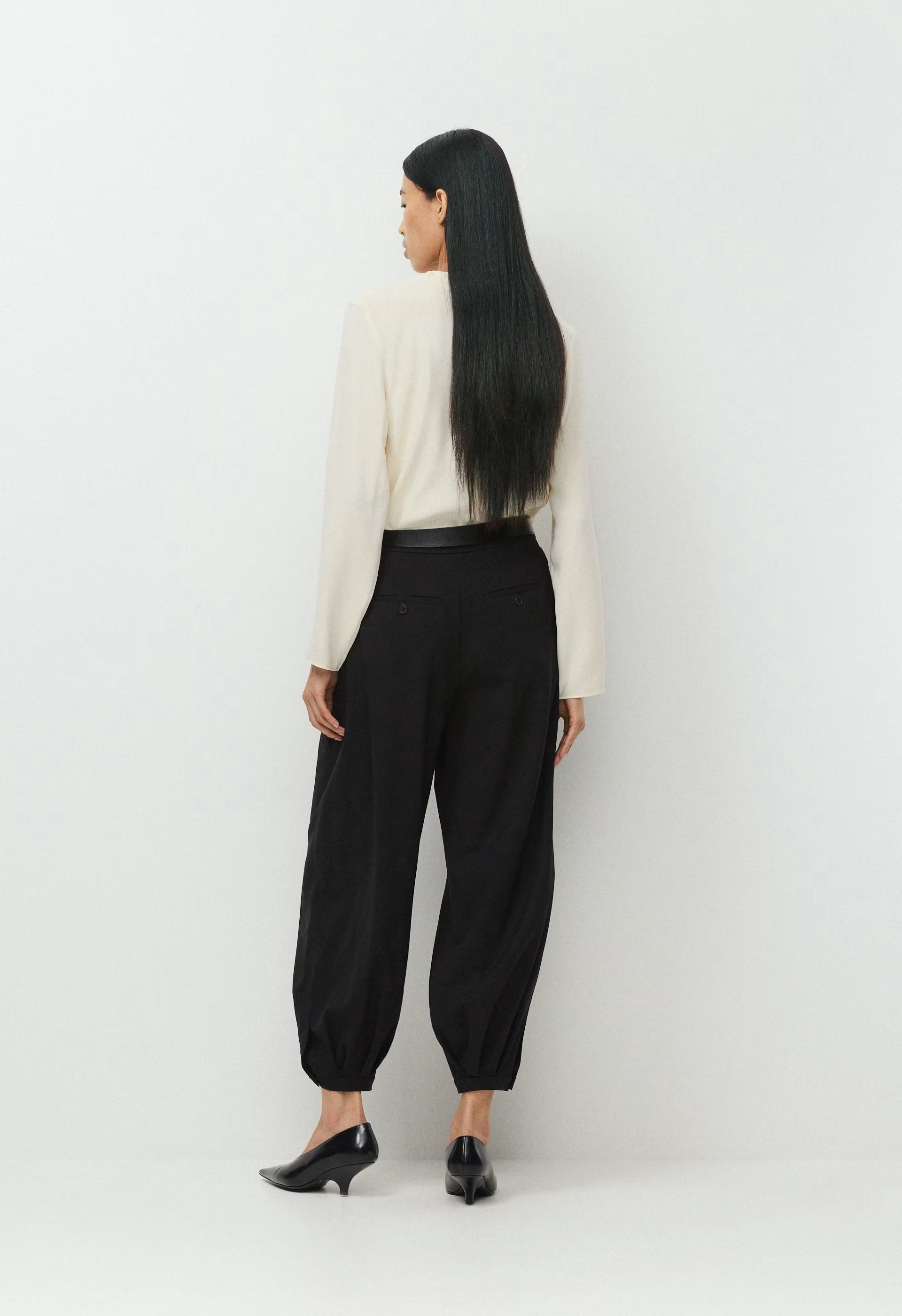 Objective Wool Pant - BLACK