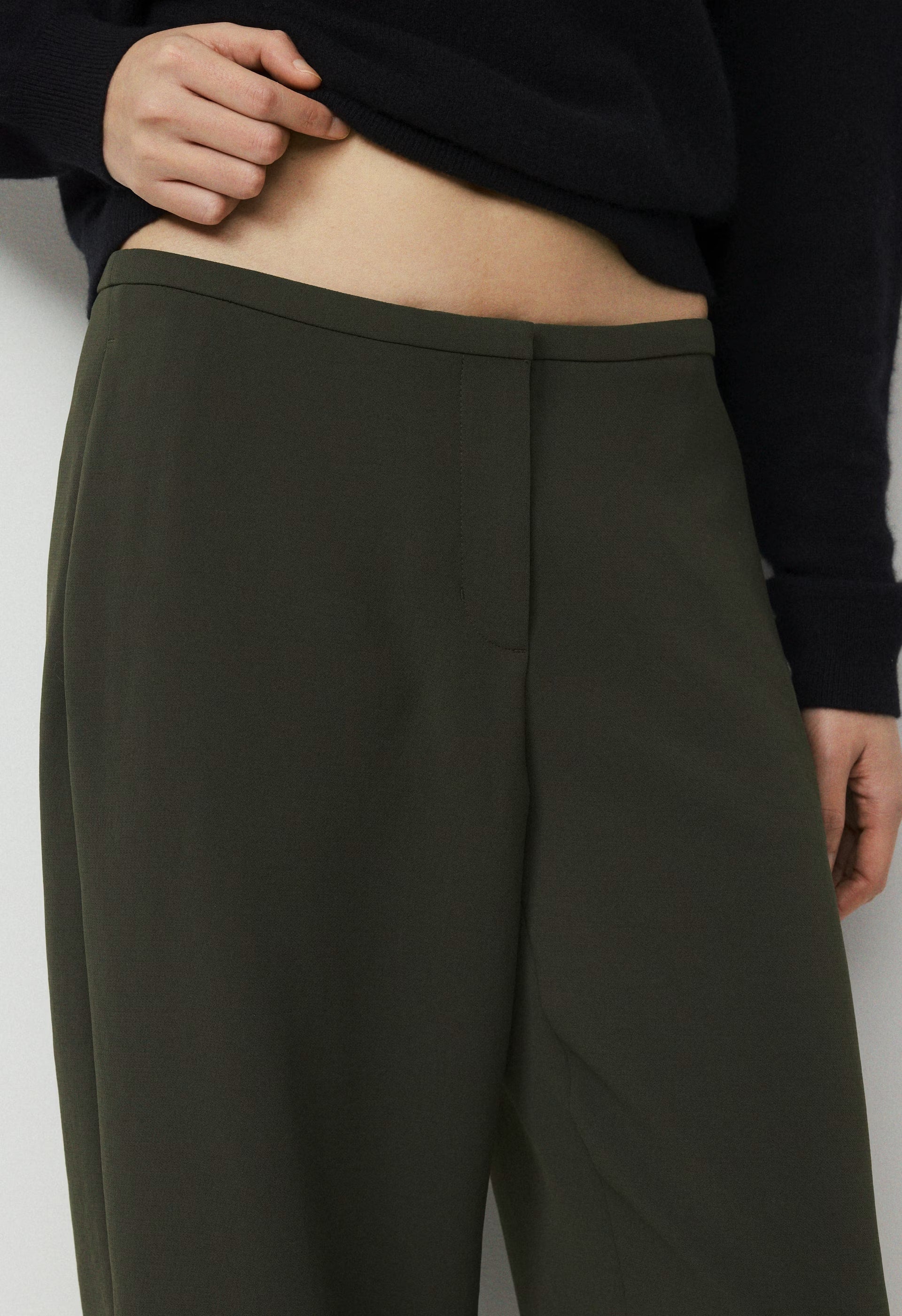 Rhetoric Balloon Pant - Crepette™ - FLINT GREEN