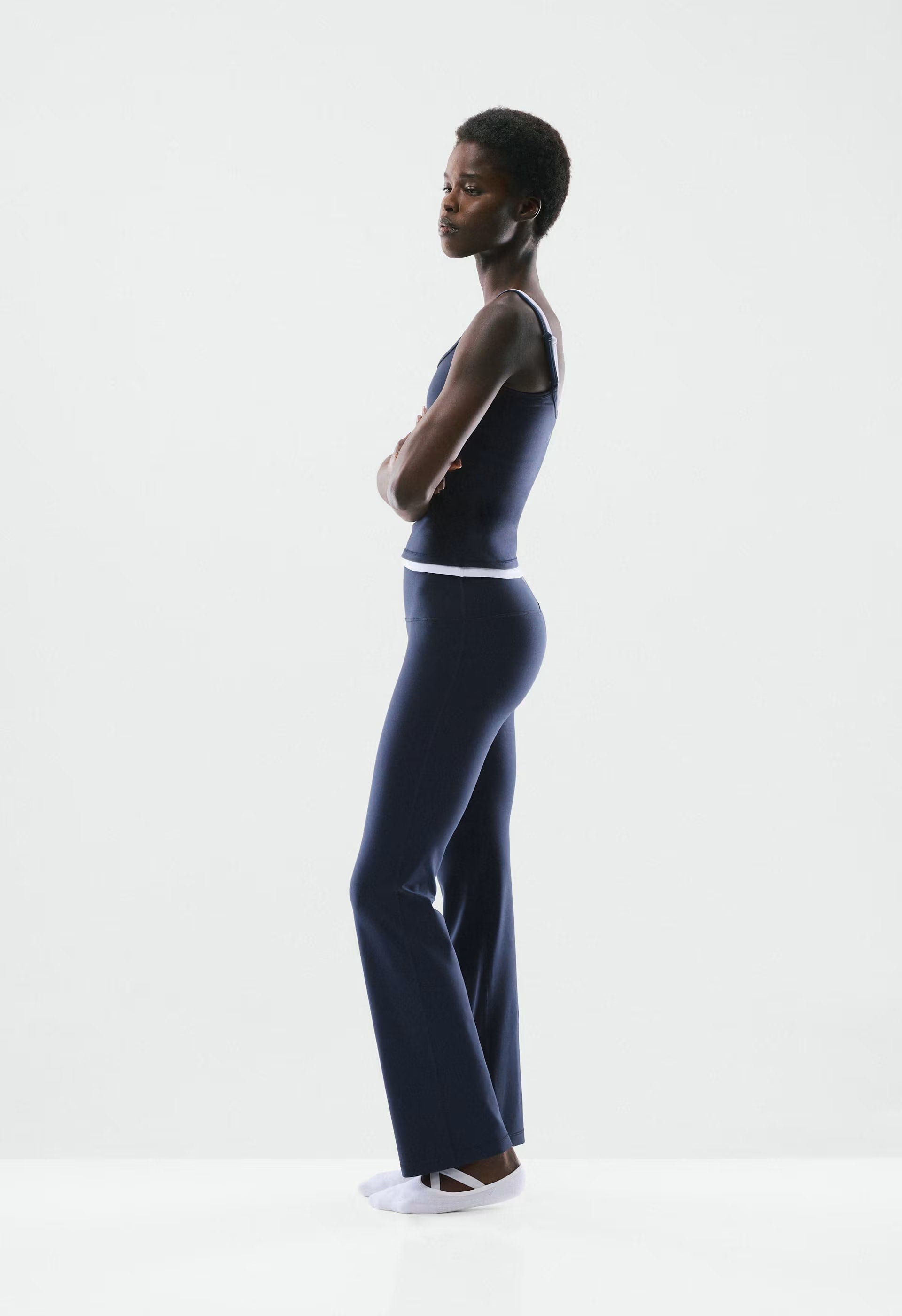Butter Cheeky Hi-Rise Bootcut 32 Legging - ADMIRAL