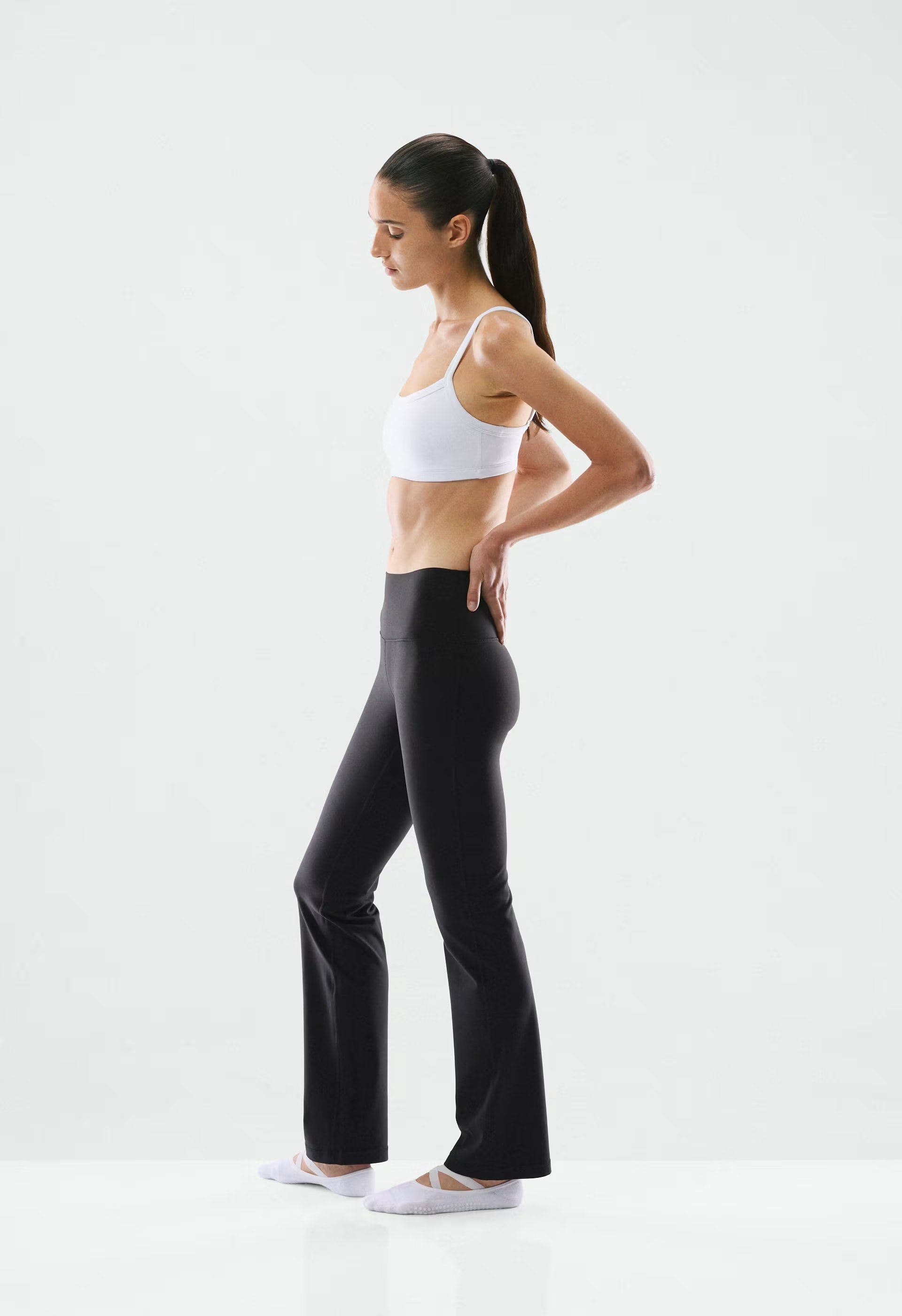 Butter Cheeky Hi-Rise Bootcut 32 Legging - BLACK