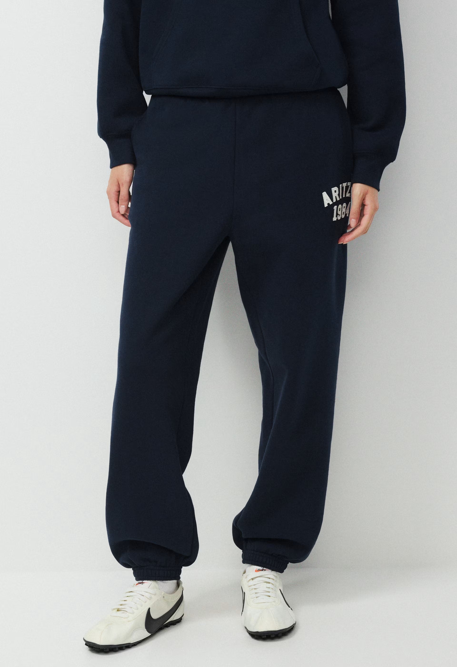 Cozy Sweatfleece Mega Jogger - ADMIRAL NVY/LT BIRCH