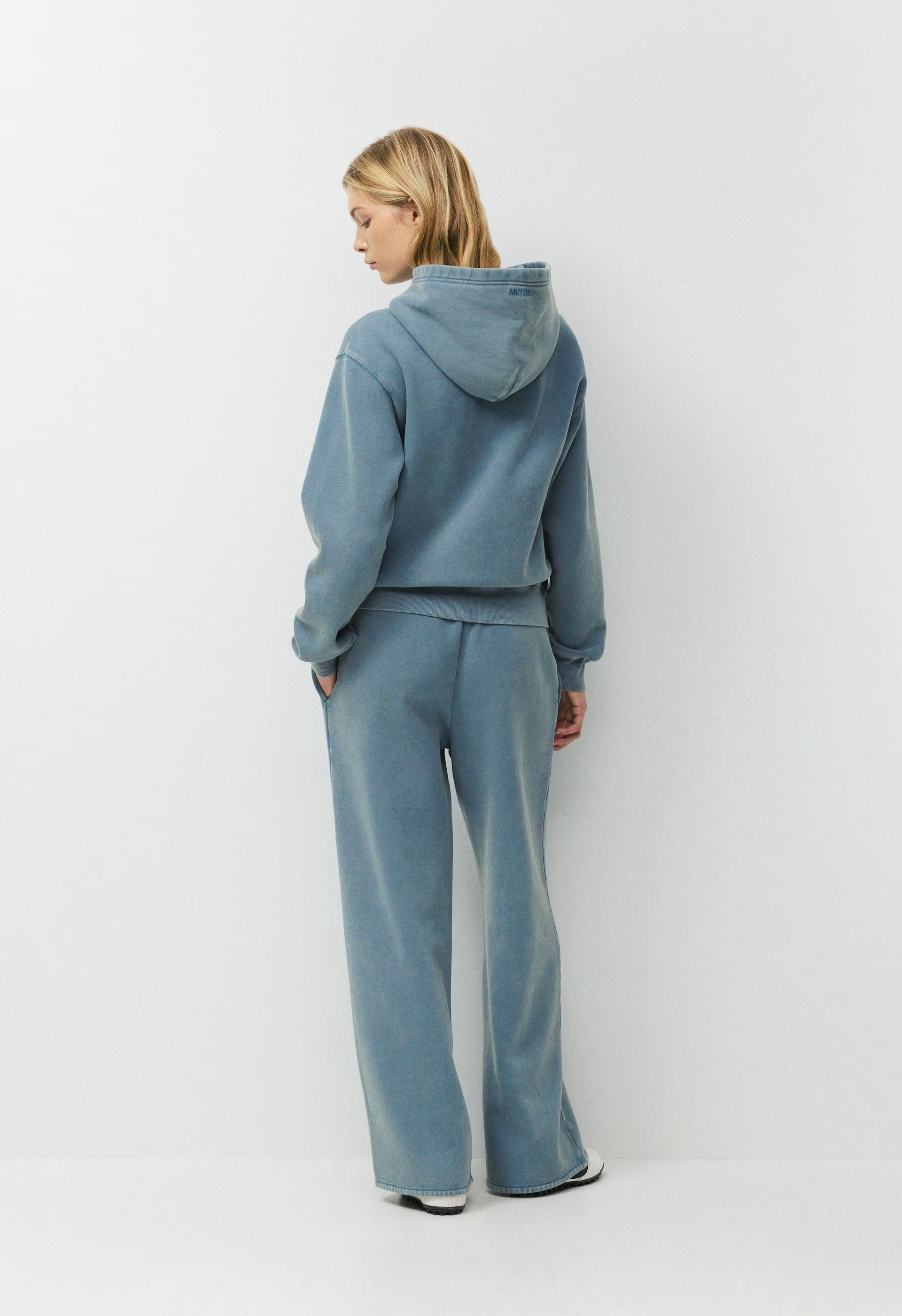 Cozy Sweatfleece Mega Flutter™ Sweatpant - LIVED-IN BLUE MIRAGE