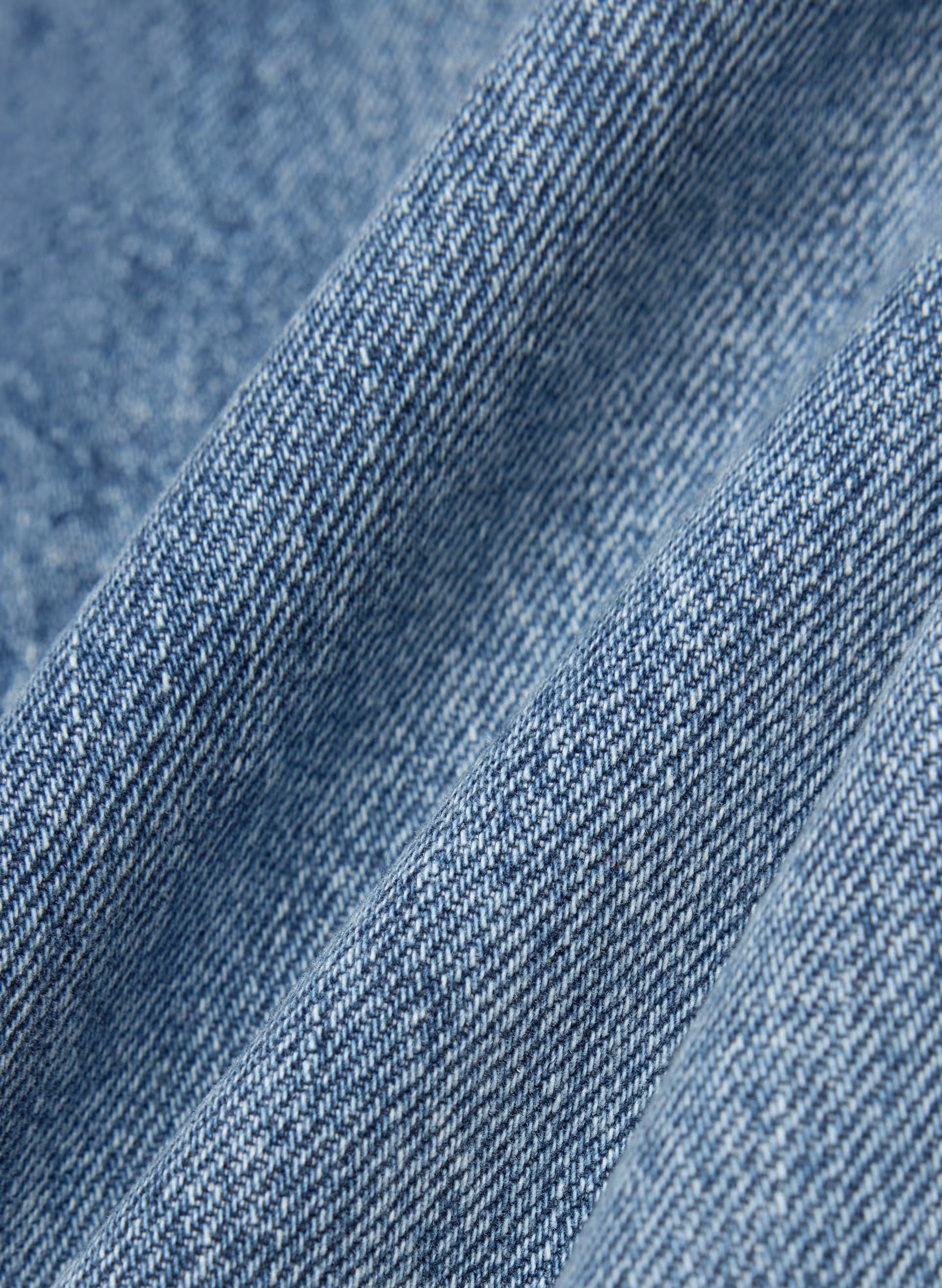 Denim Forum 003 Relaxed Lo-Rise Baggy Jean - 5 YRS KISS N TELL BLEU
