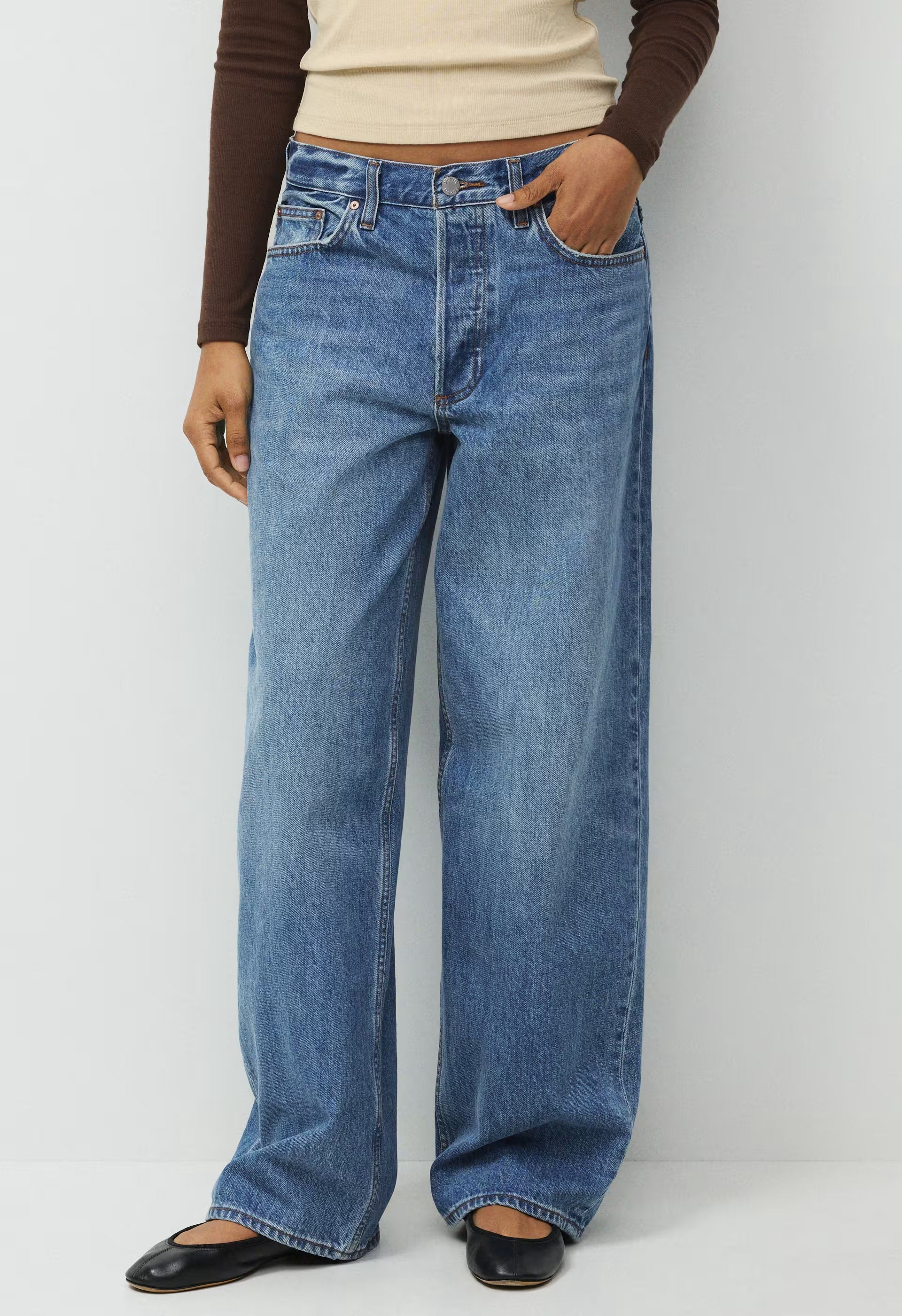 Denim Forum 003 Relaxed Lo-Rise Baggy Jean - 5 YRS KISS N TELL BLEU