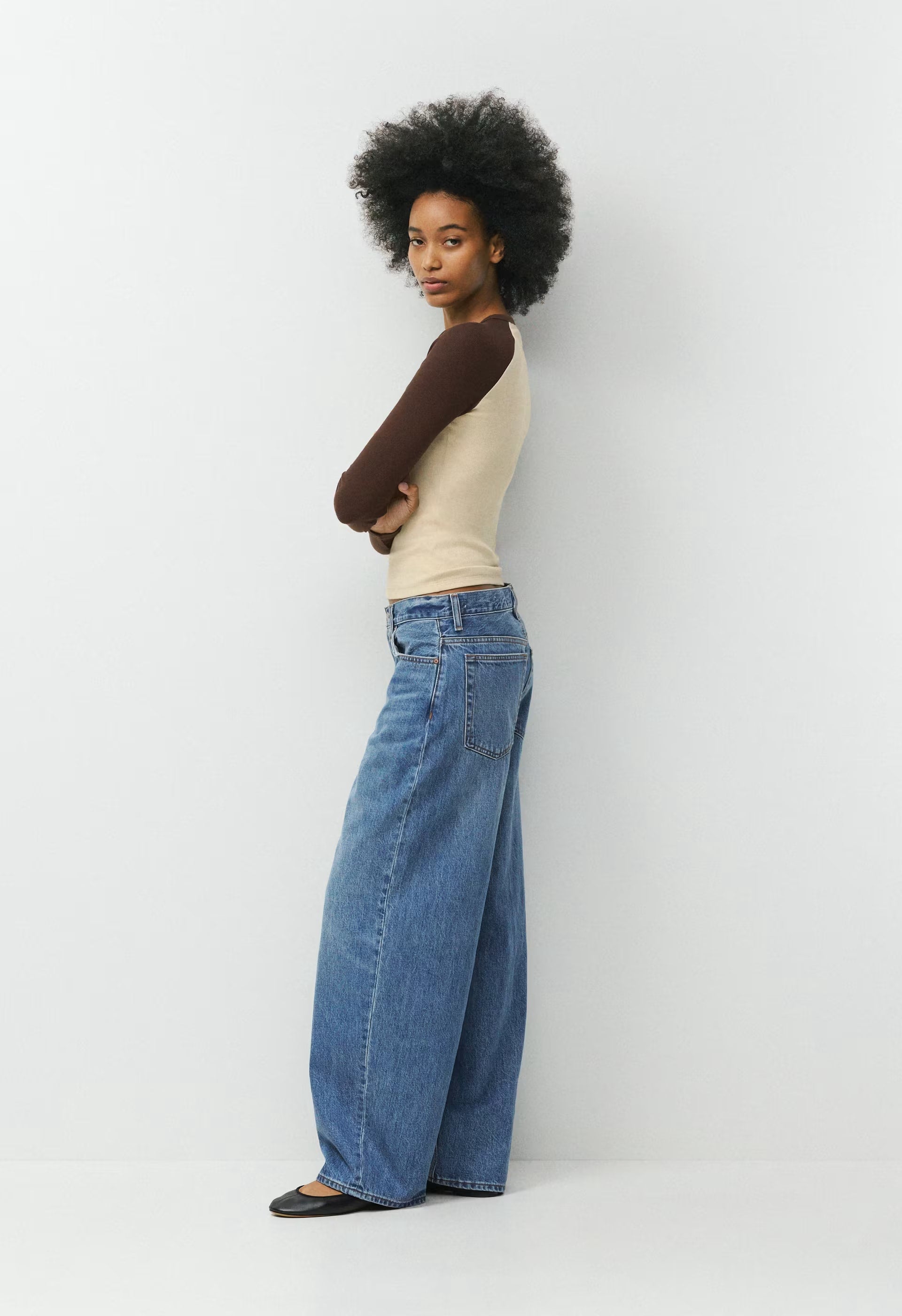 Denim Forum 003 Relaxed Lo-Rise Baggy Jean - 5 YRS KISS N TELL BLEU