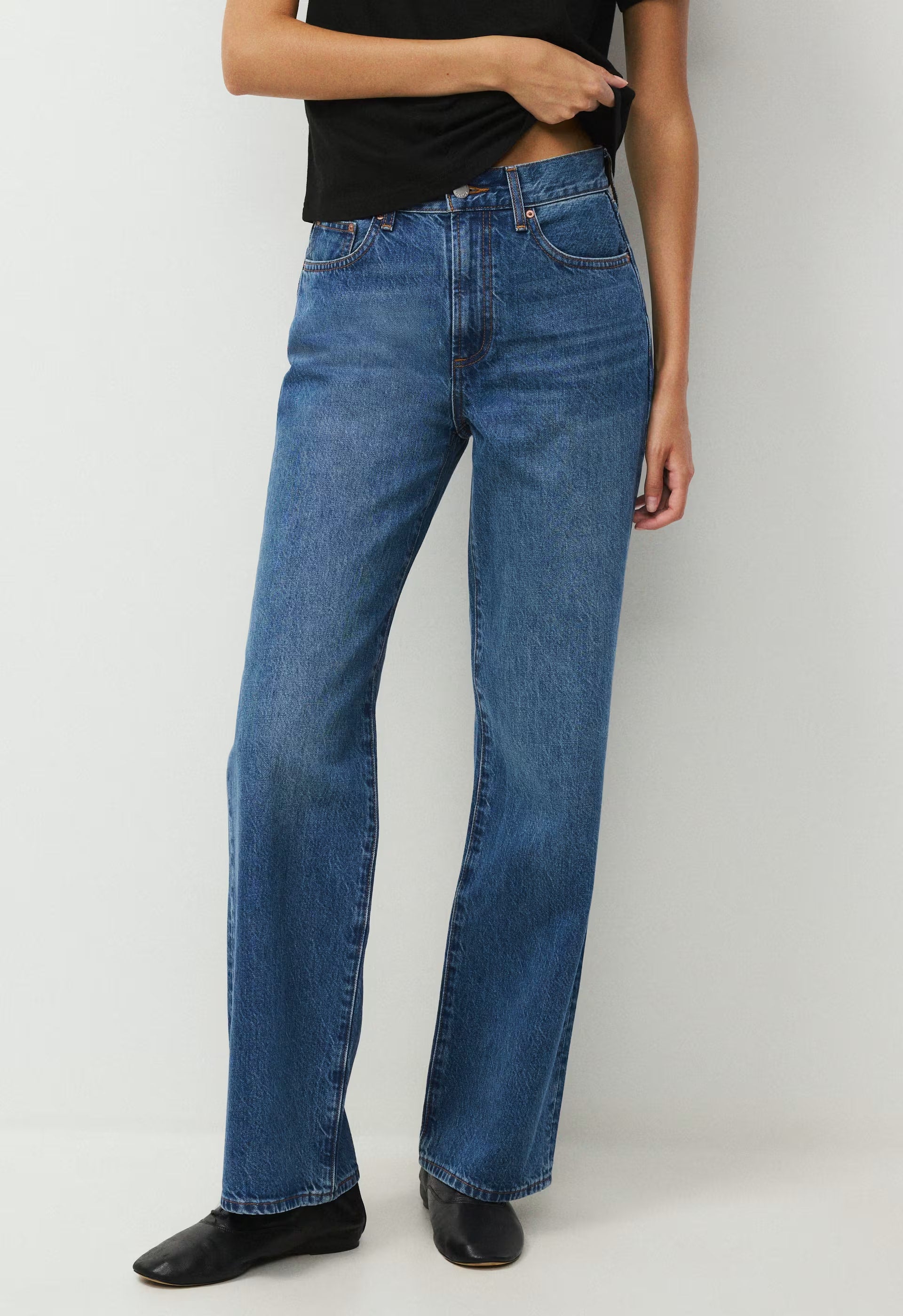 Denim Forum The Farrah Hi-Rise Wide Jean - VNTGE MD DARK BLUE