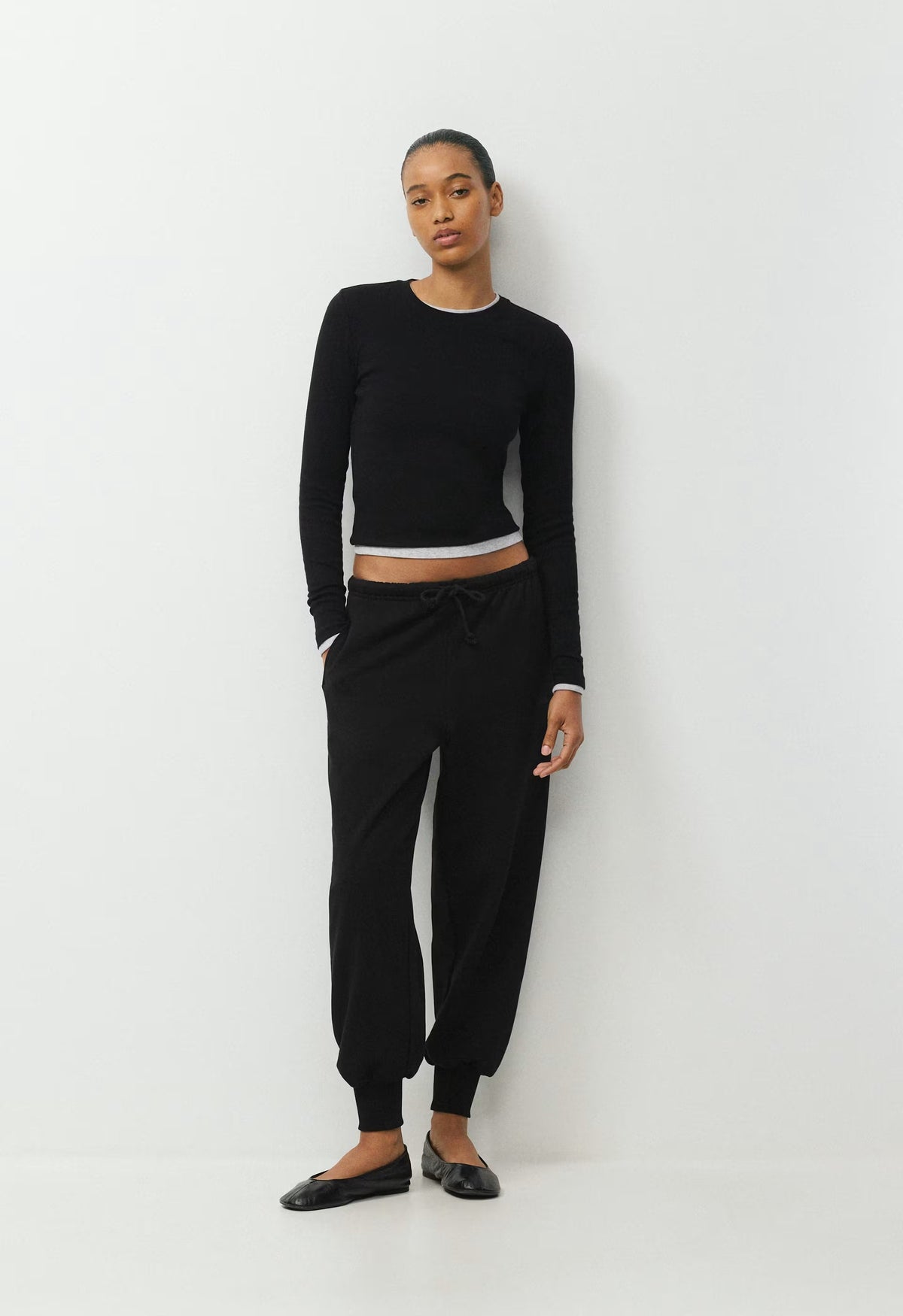 Terry Sweatfleece Mega Flutter™ Cuff Jogger - BLACK