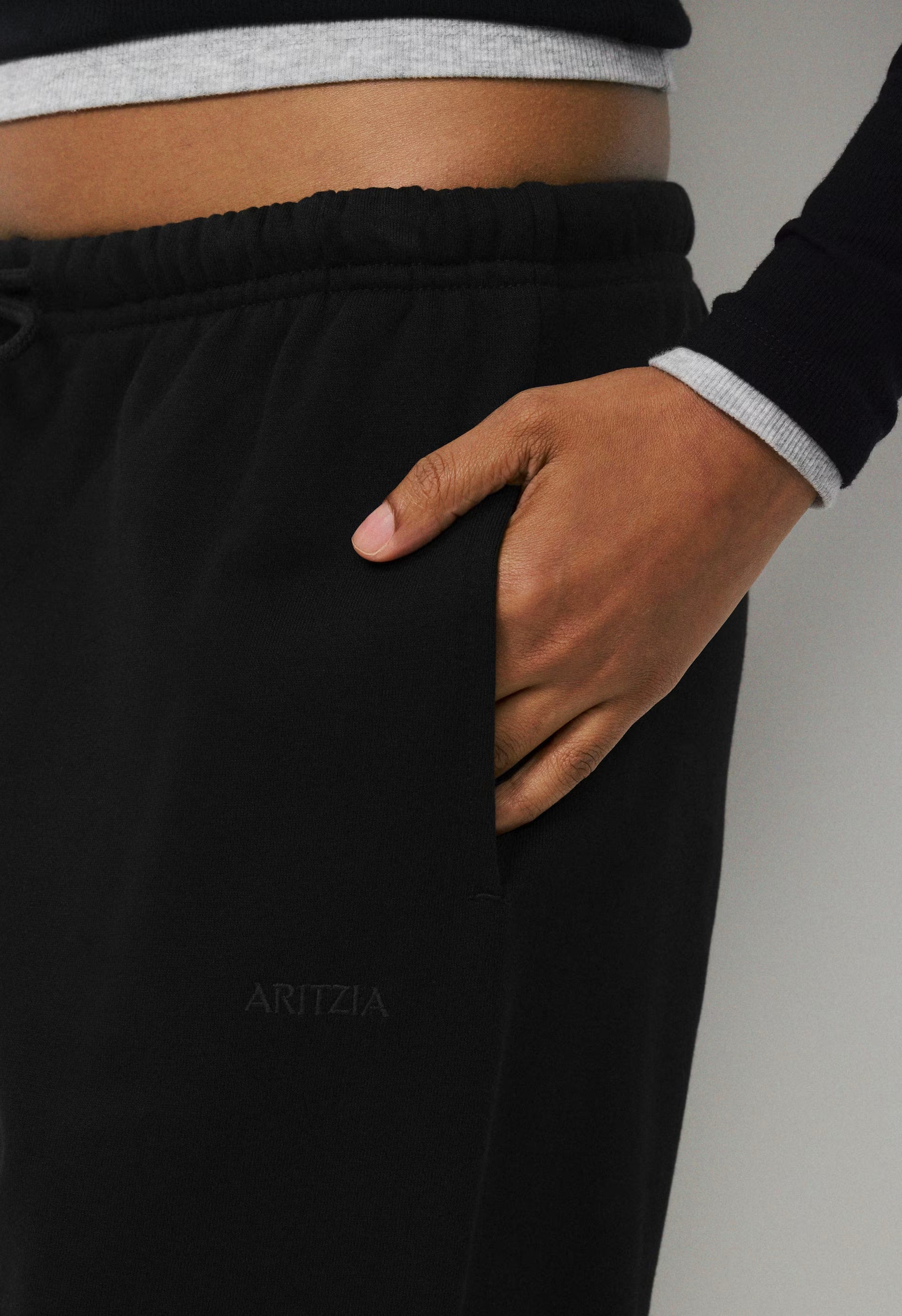 Terry Sweatfleece Mega Flutter™ Cuff Jogger - BLACK
