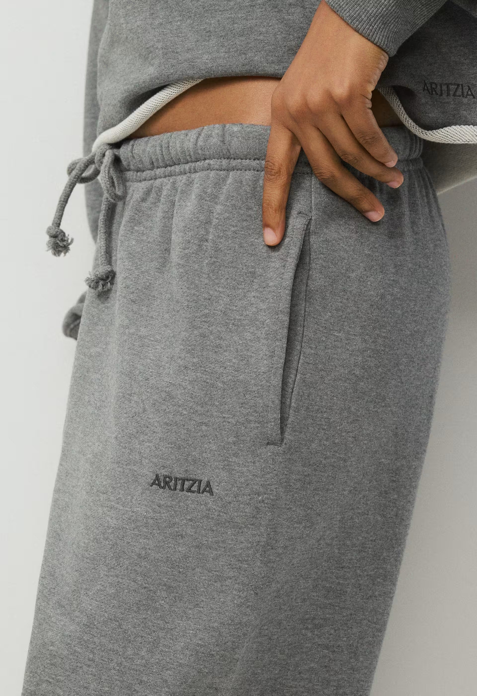 Terry Sweatfleece Mega Flutter™ Cuff Jogger - HEATHER DARK GREY