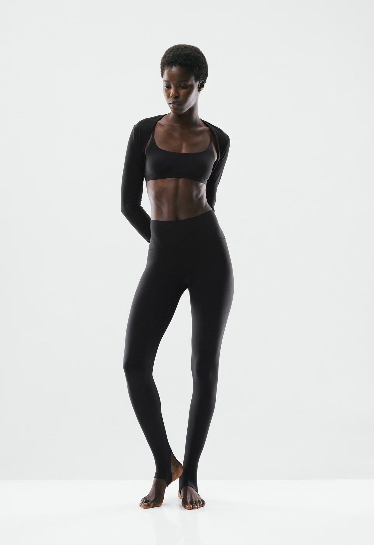 BUTTER Cheeky Hi-Rise Stirrup Legging - BLACK