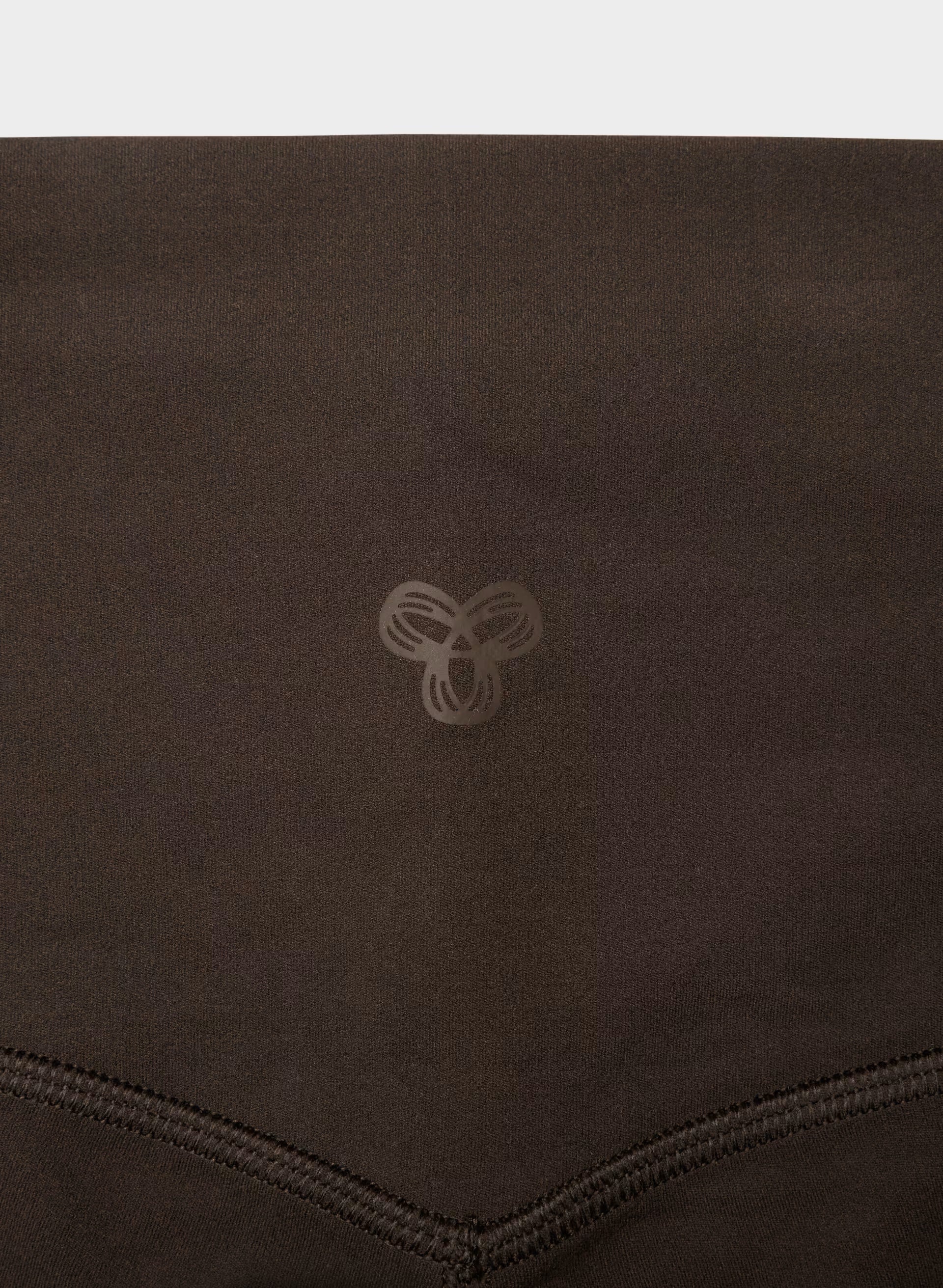 BUTTER Cheeky Hi-Rise Stirrup Legging - CACAO NIB BROWN