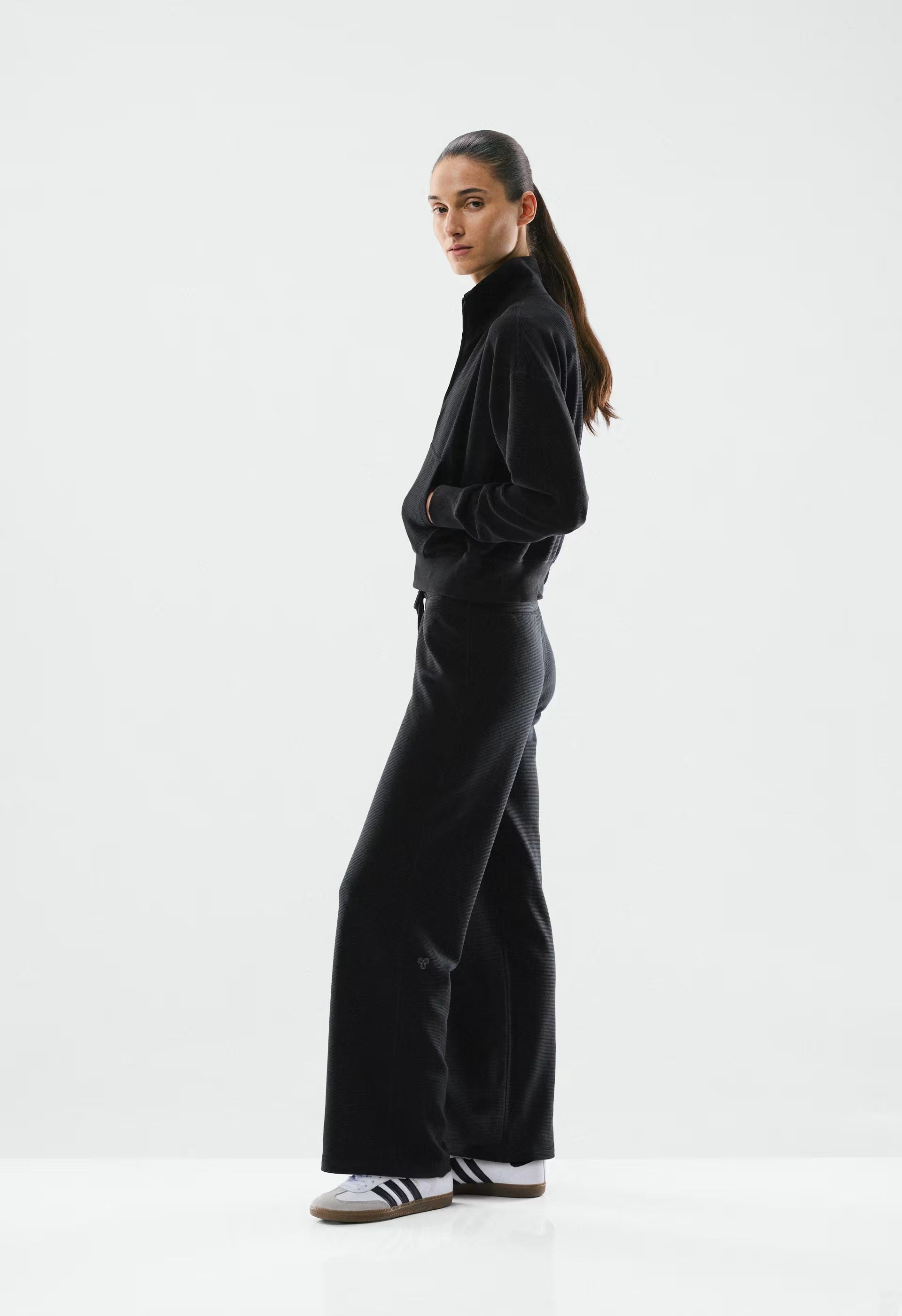 Wafflex Attune Pant - BLACK