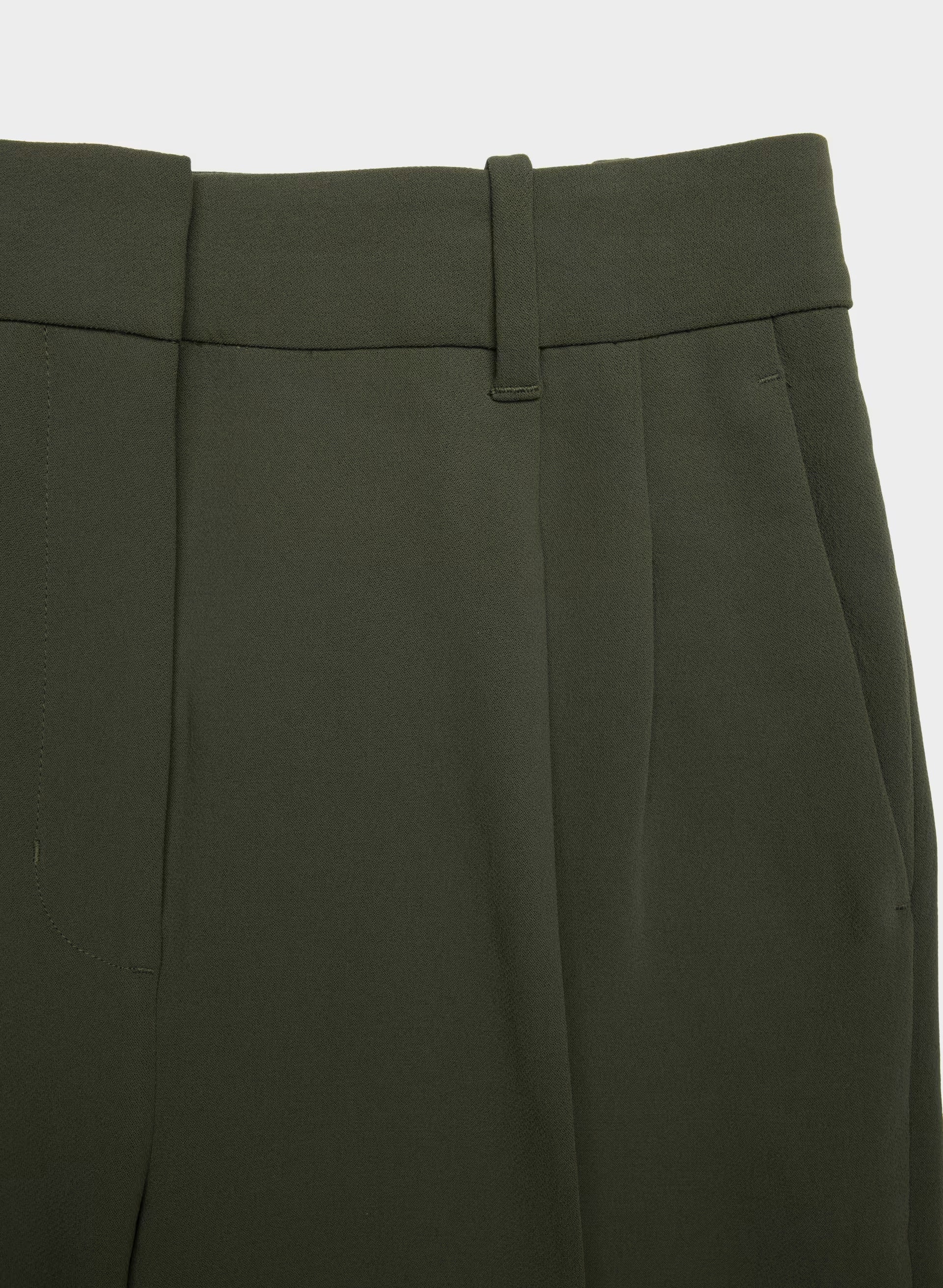 The Effortless Pant™ - Crepette™ - FLINT GREEN
