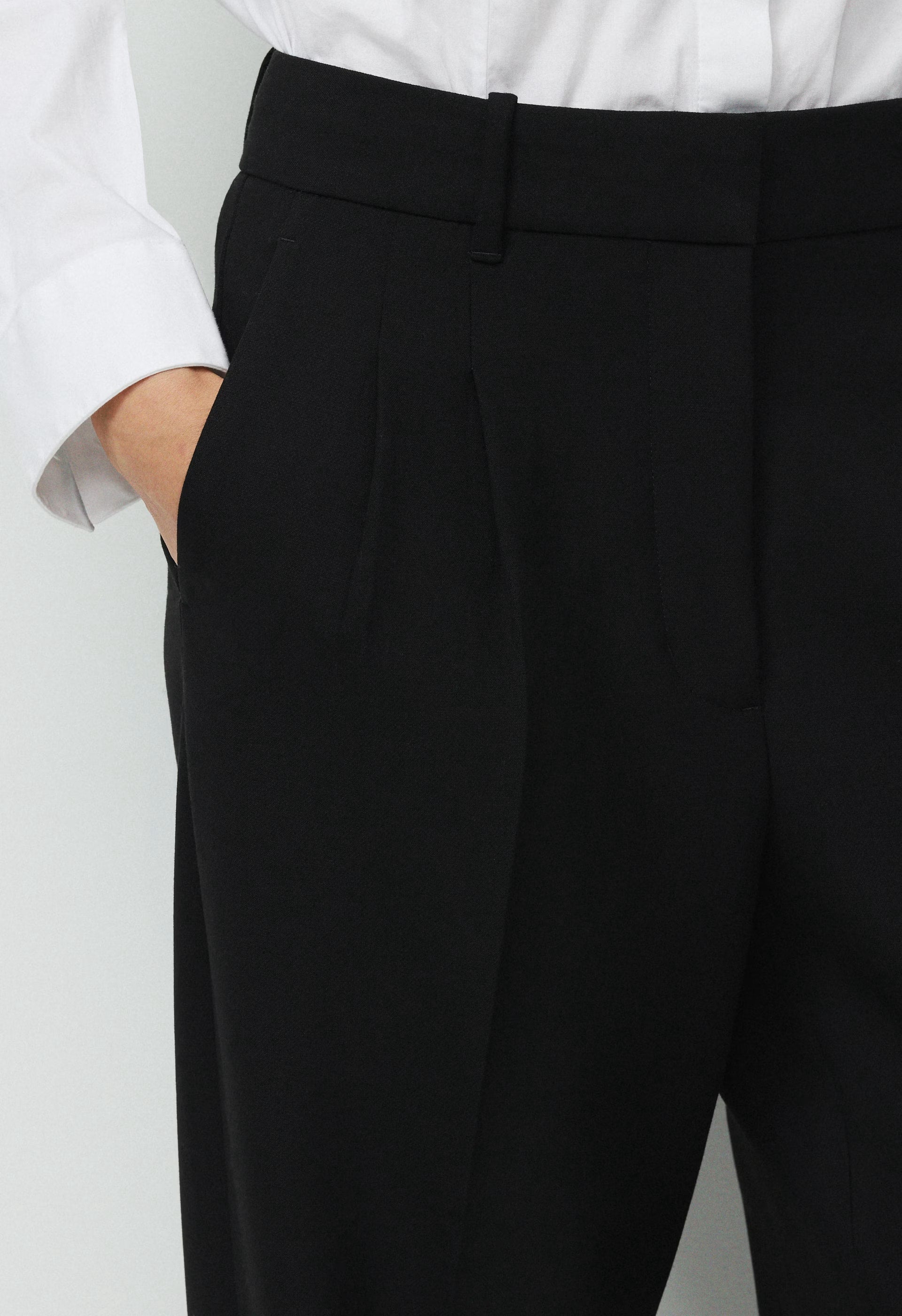 The Effortless Pant™ - Eversential™ - BLACK