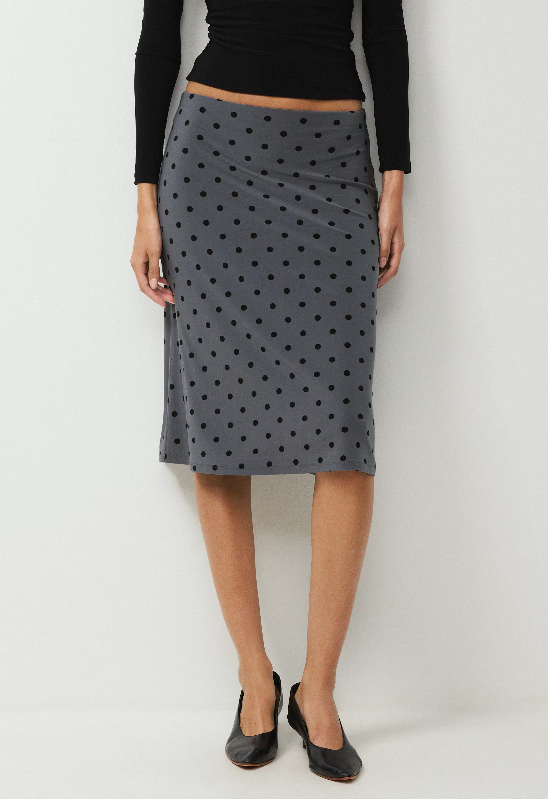 Smooth Matter™ Getaway Skirt - VINTAGE NAVY/ BLACK
