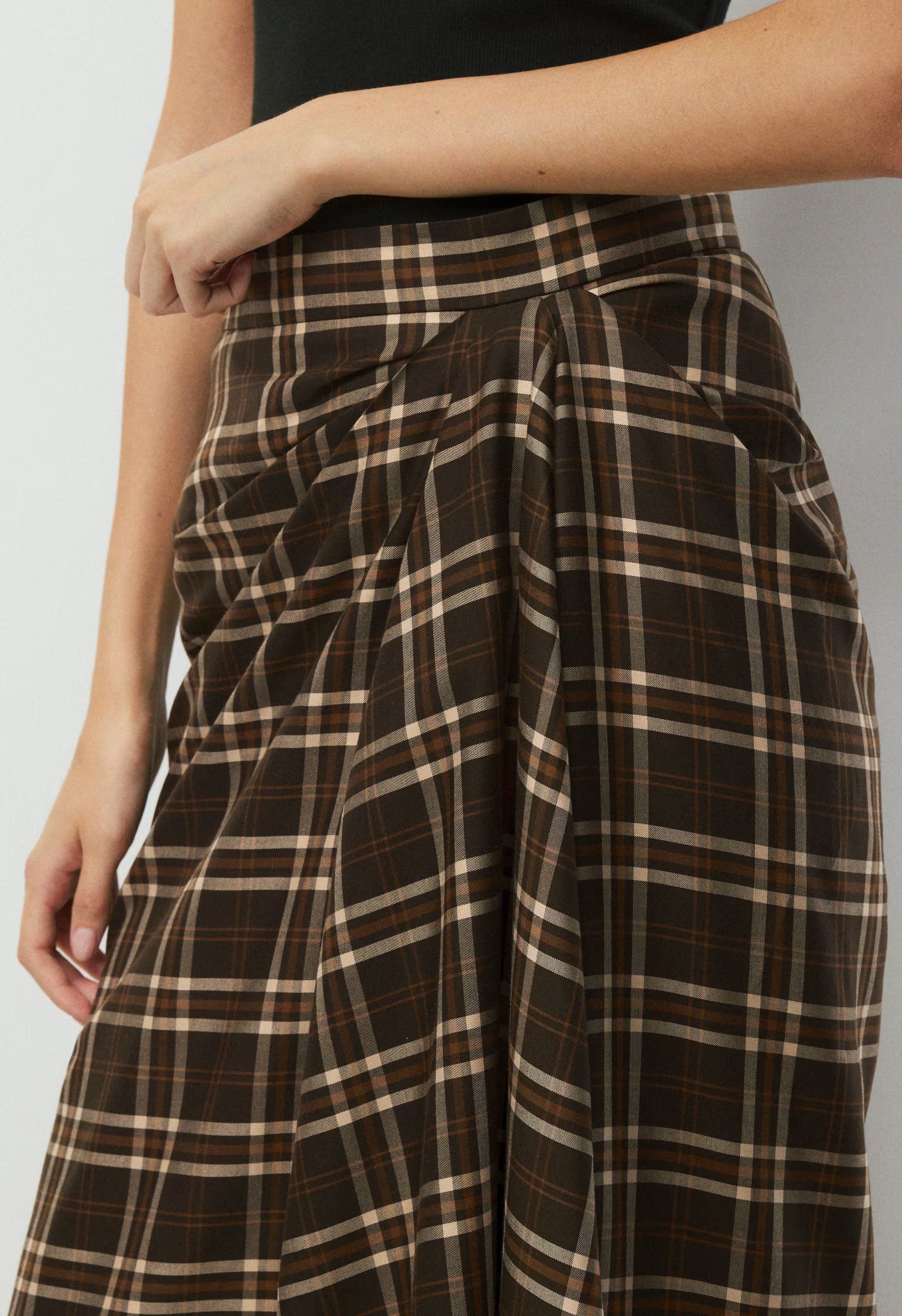 Embark Skirt - CACAO NIB BRWN/MRCN BG