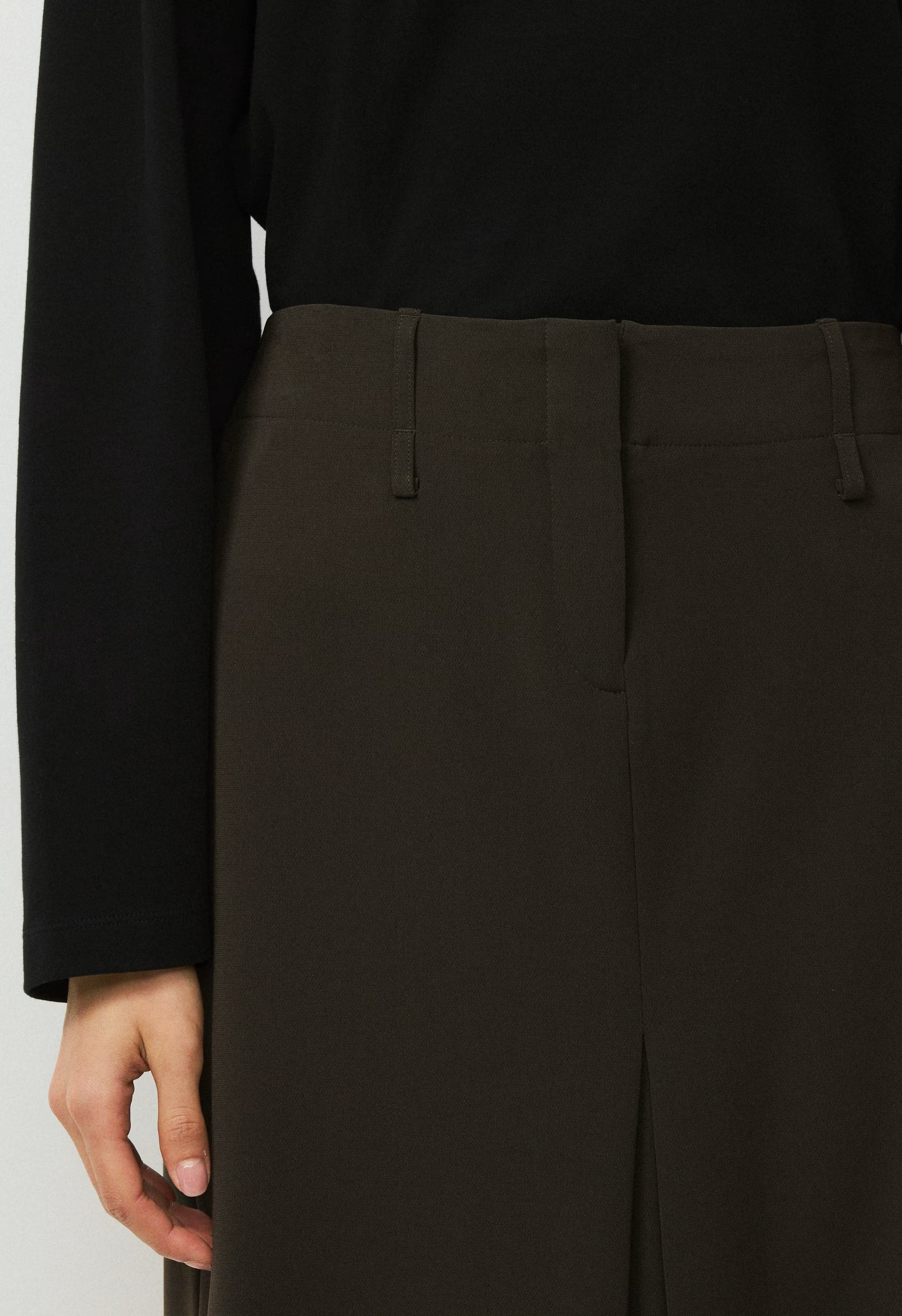 Optics Skirt - Sway Crepe - DARK COFFEE