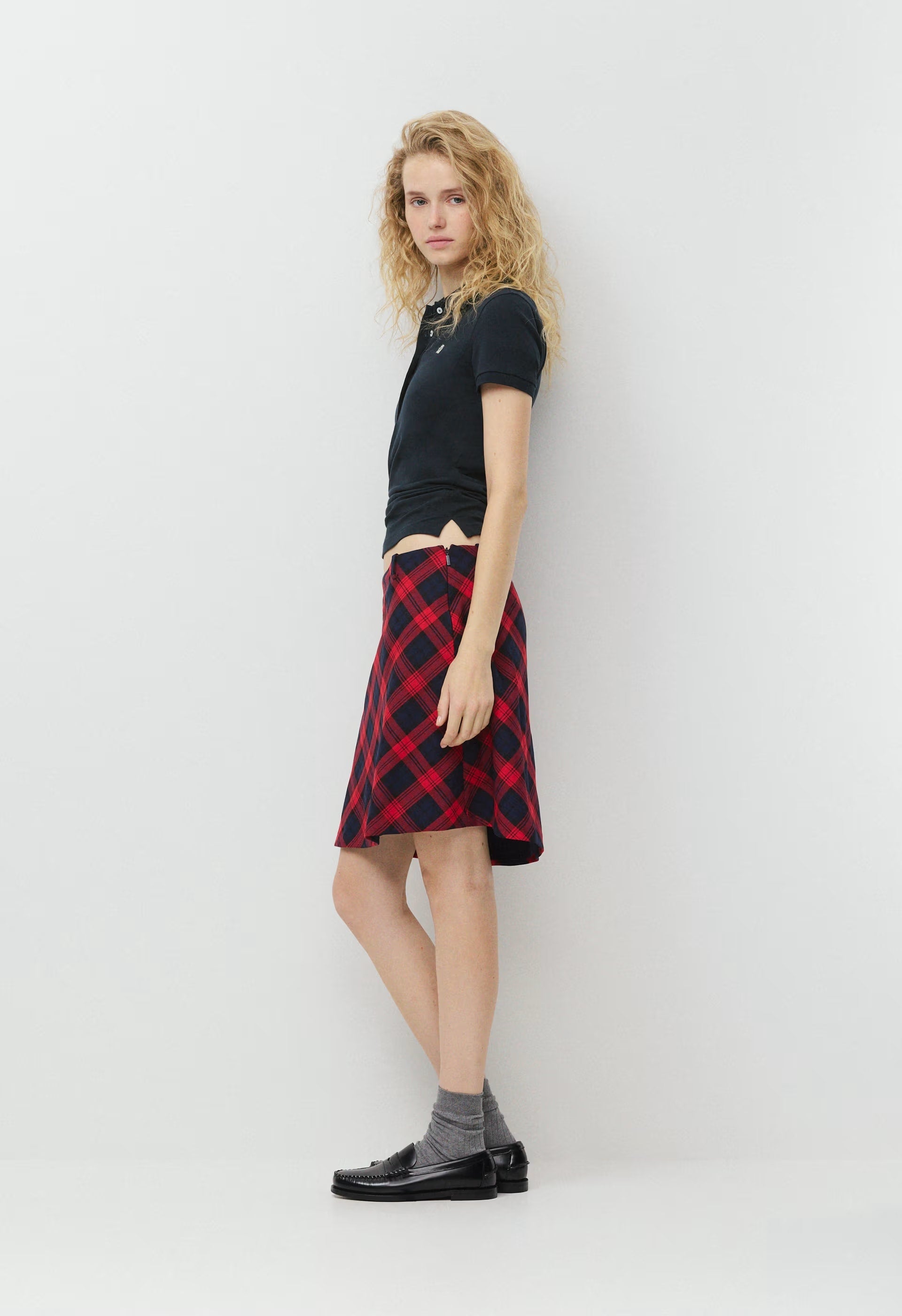 Clarissa Skirt - ADMRL NVY/FLSG RED