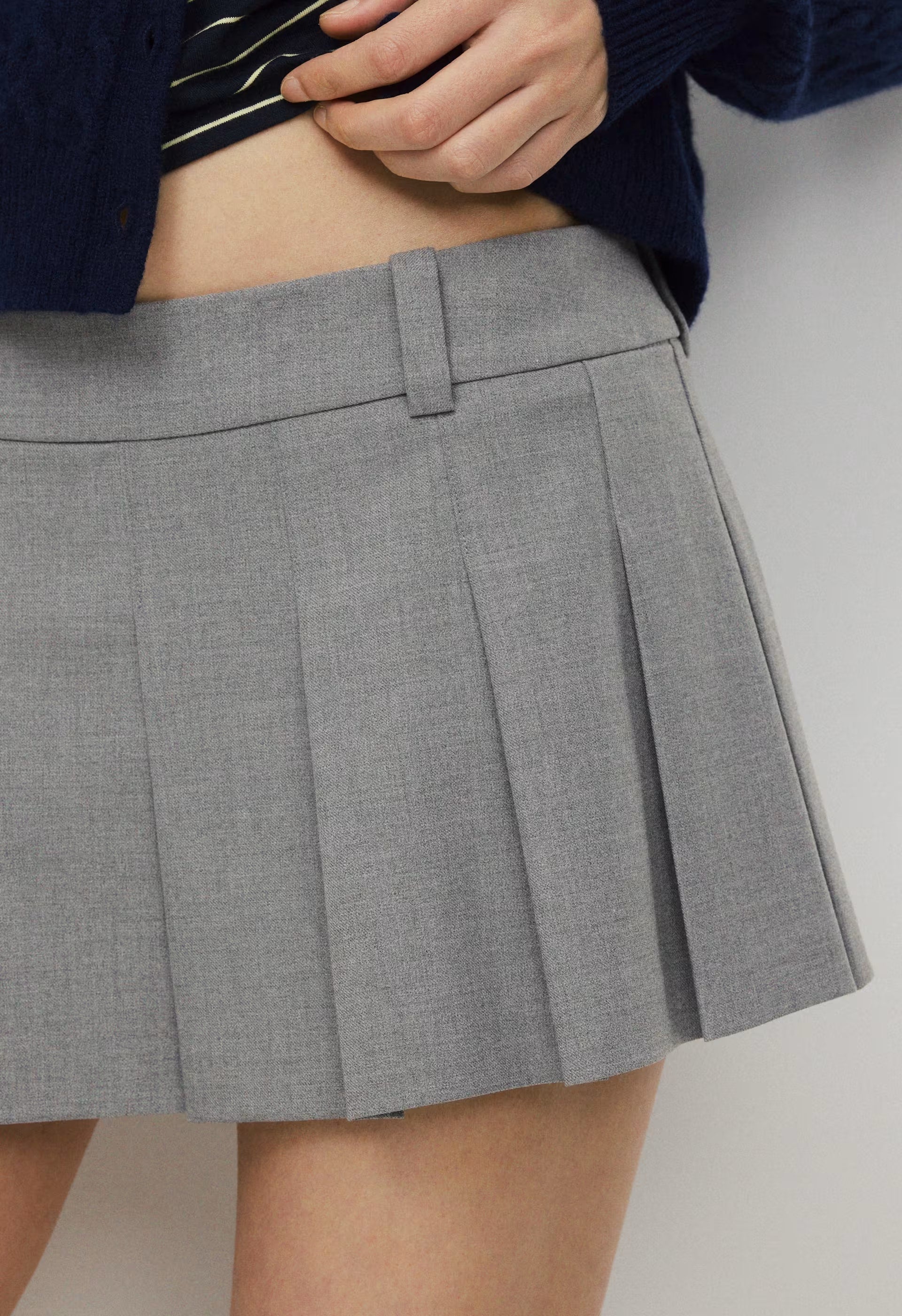 Olive Super Lo-Rise Micro Skort - HEATHER DARK GREY