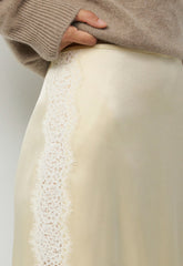 Rosehip Skirt - SS CREAM/LIGHT BIRCH
