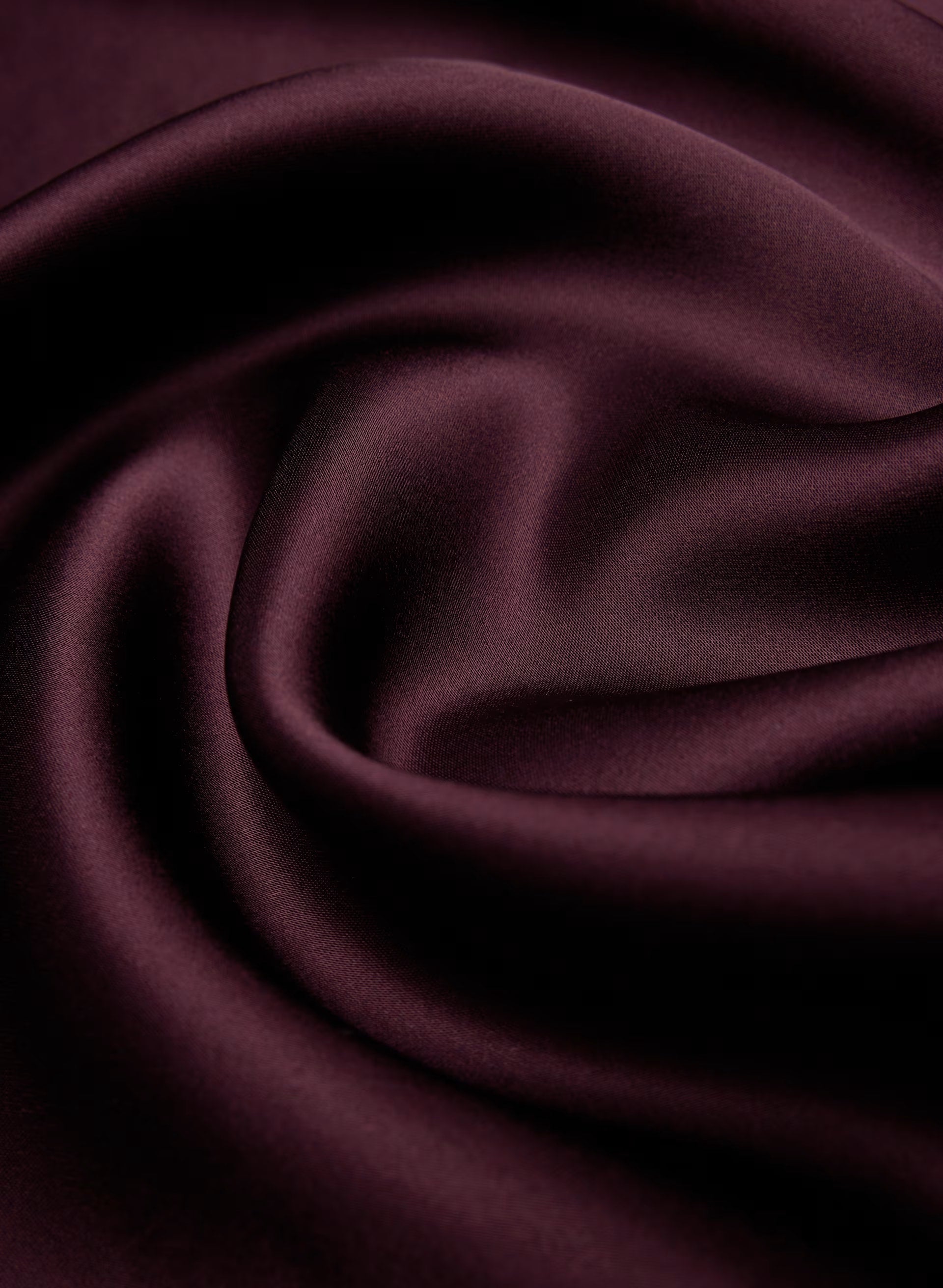Fan Satin Dress - GALA PLUM