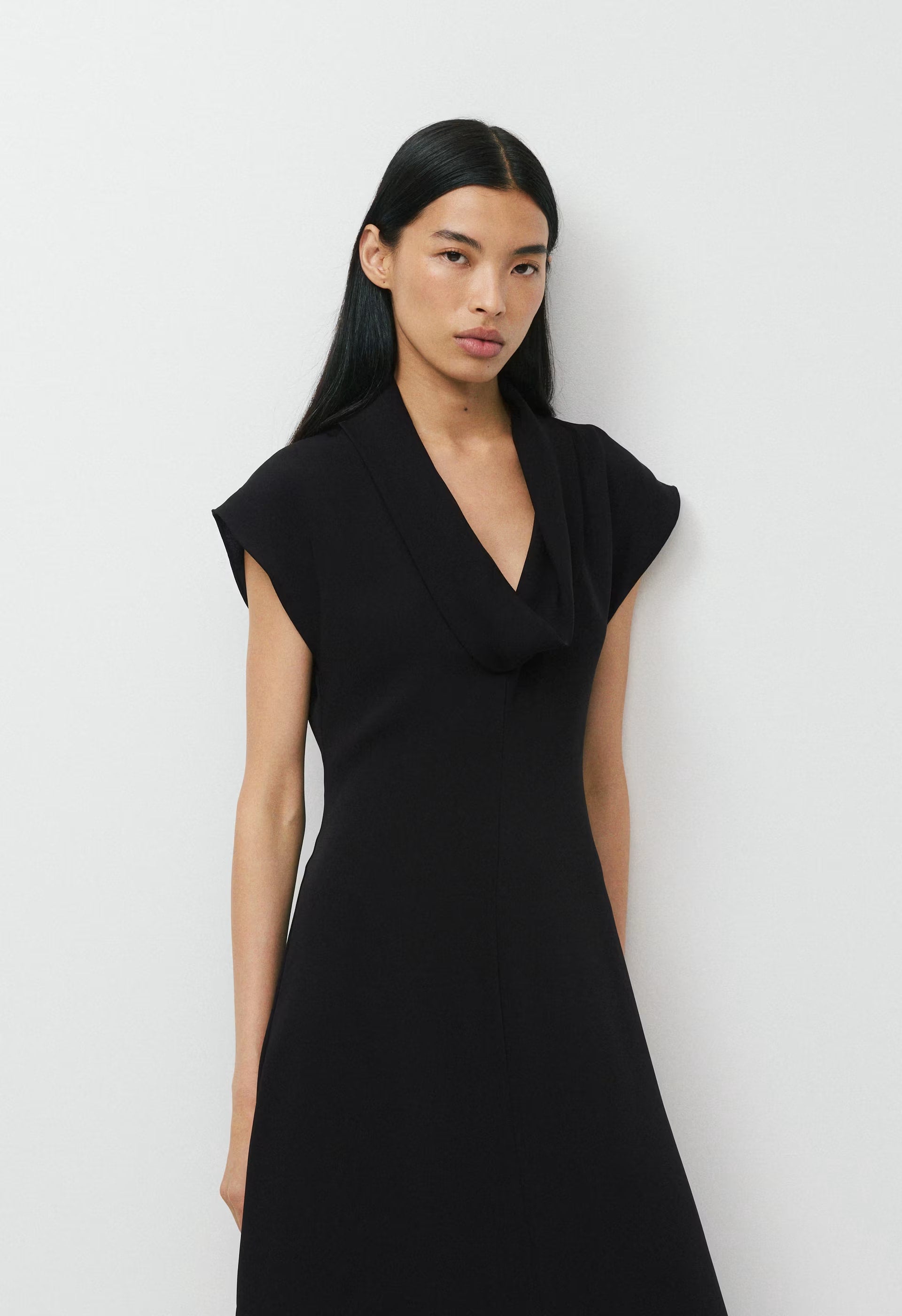 Enroute Dress - BLACK