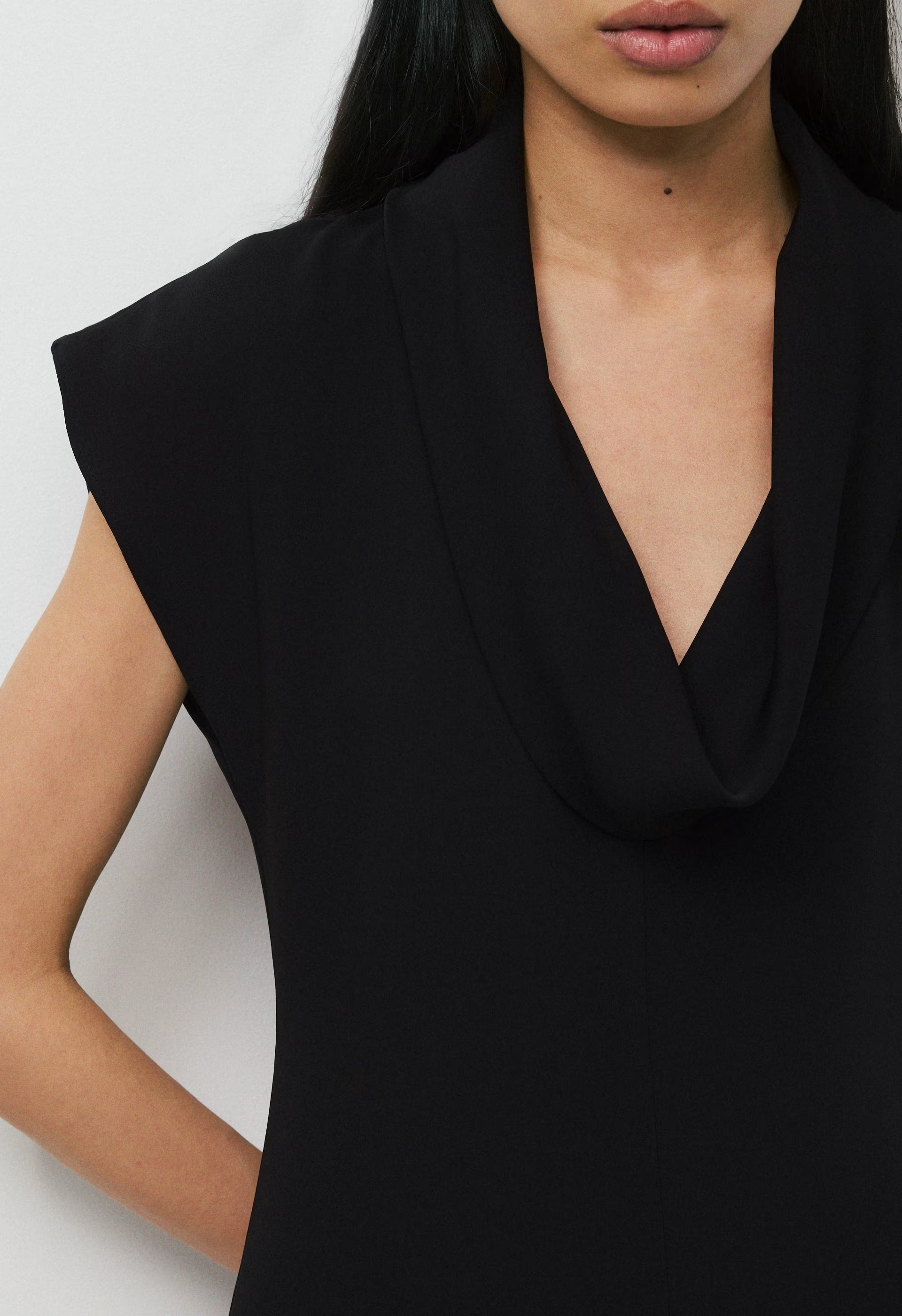 Enroute Dress - BLACK