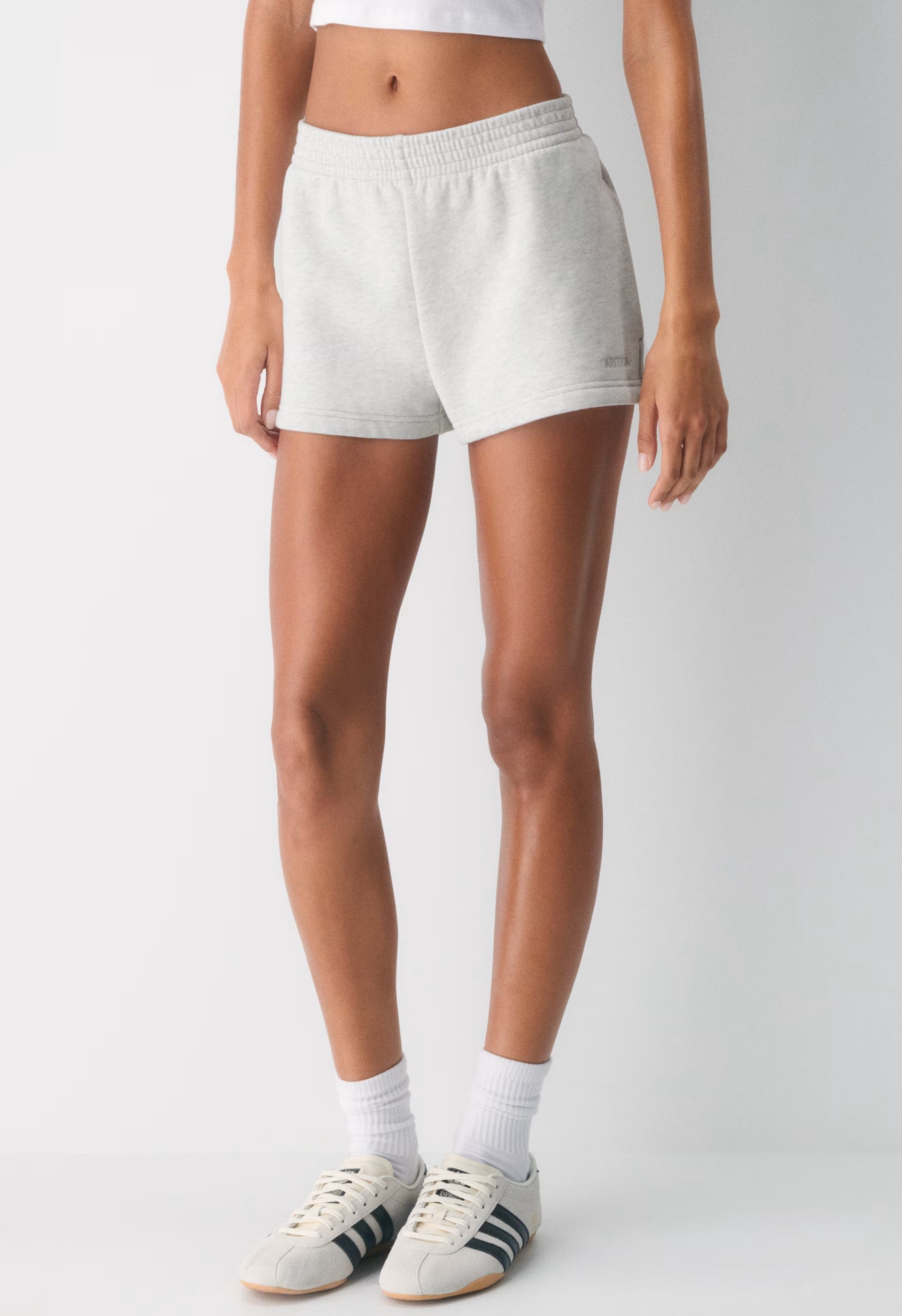 Cozy Sweatfleece Perfect Micro Short - HEATHER CLOUD WHITE