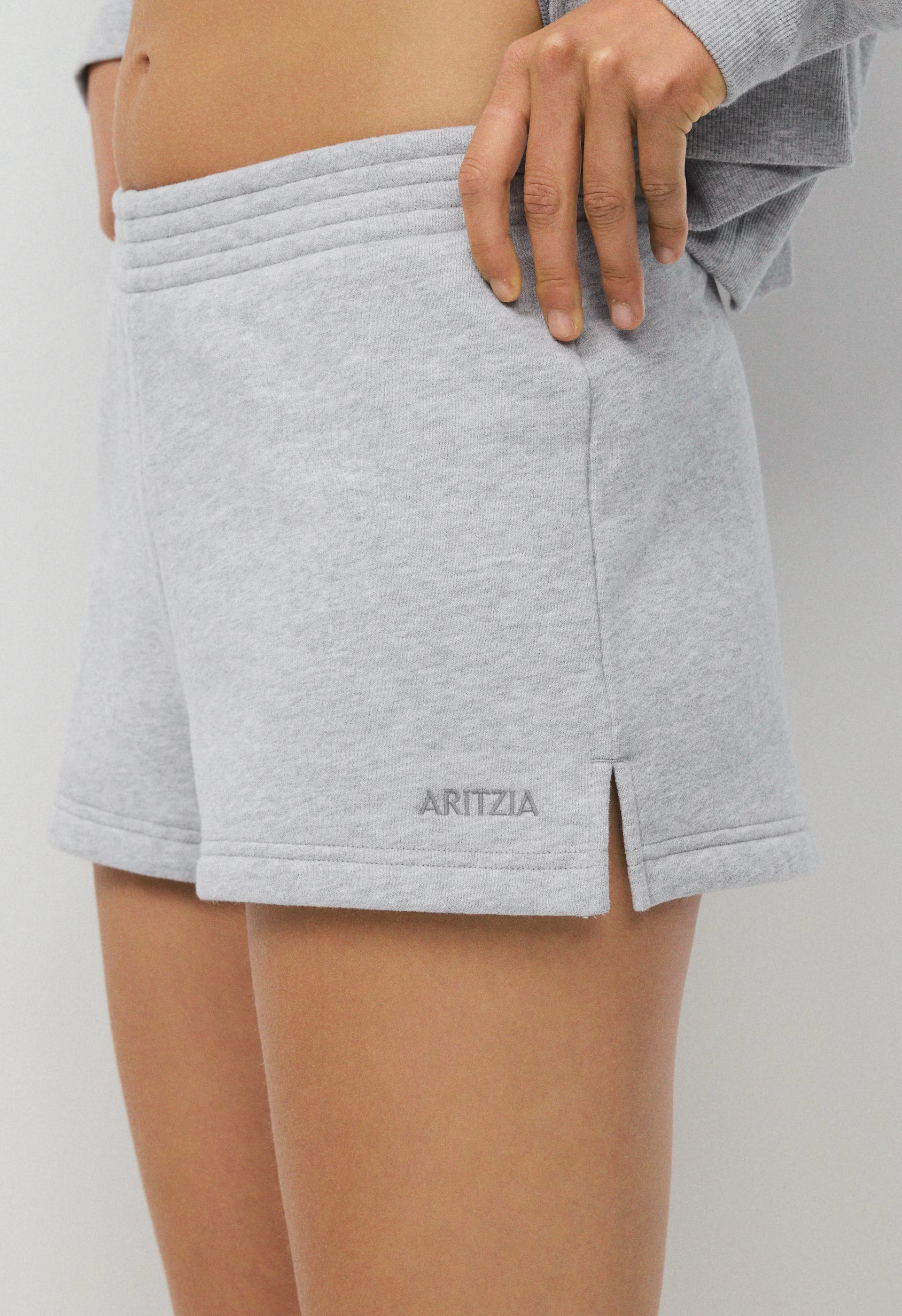 Cozy Sweatfleece Perfect Micro Short - HEATHER CHROME