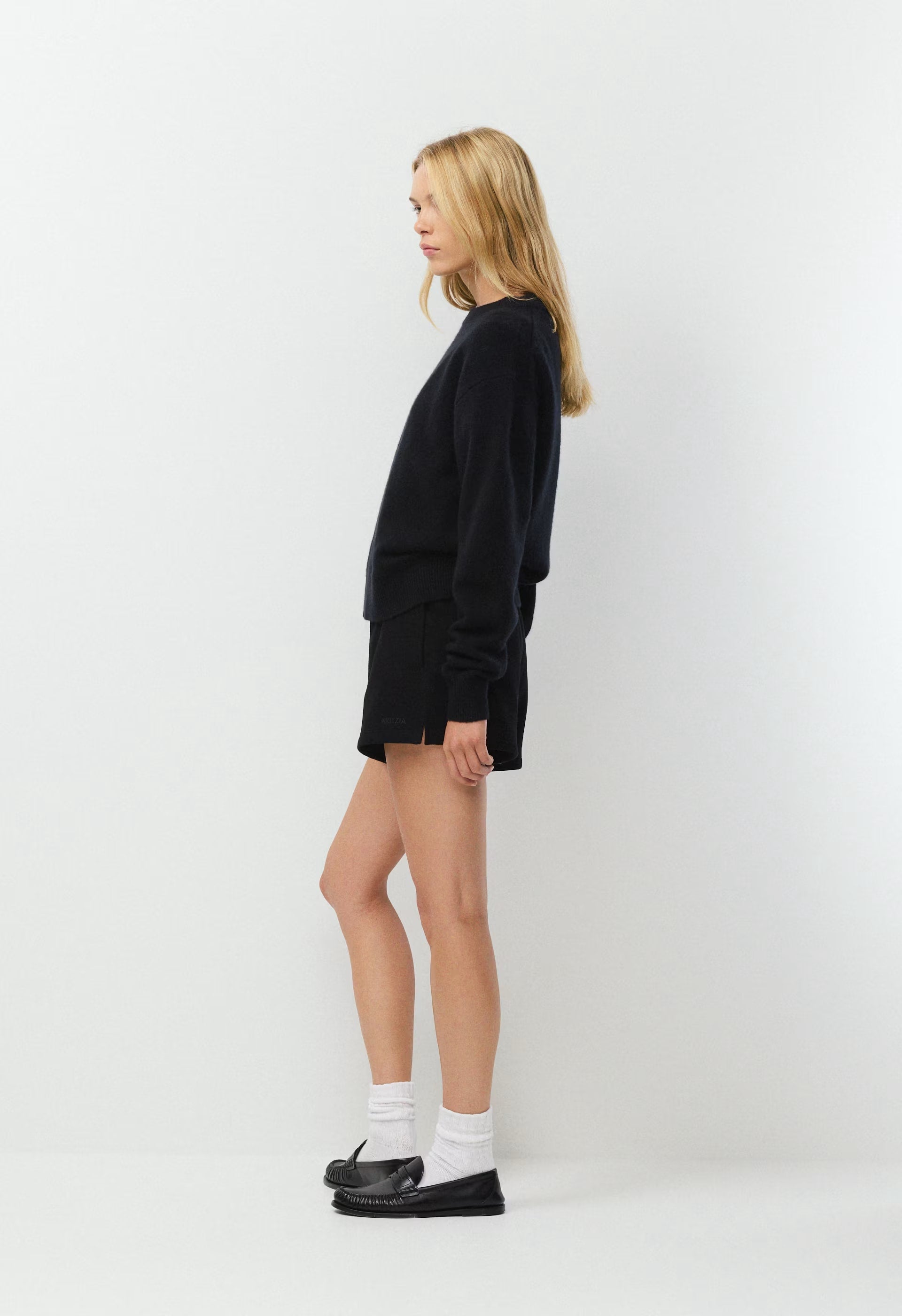 Cozy Sweatfleece Mega Hi-Rise Mini Short - BLACK